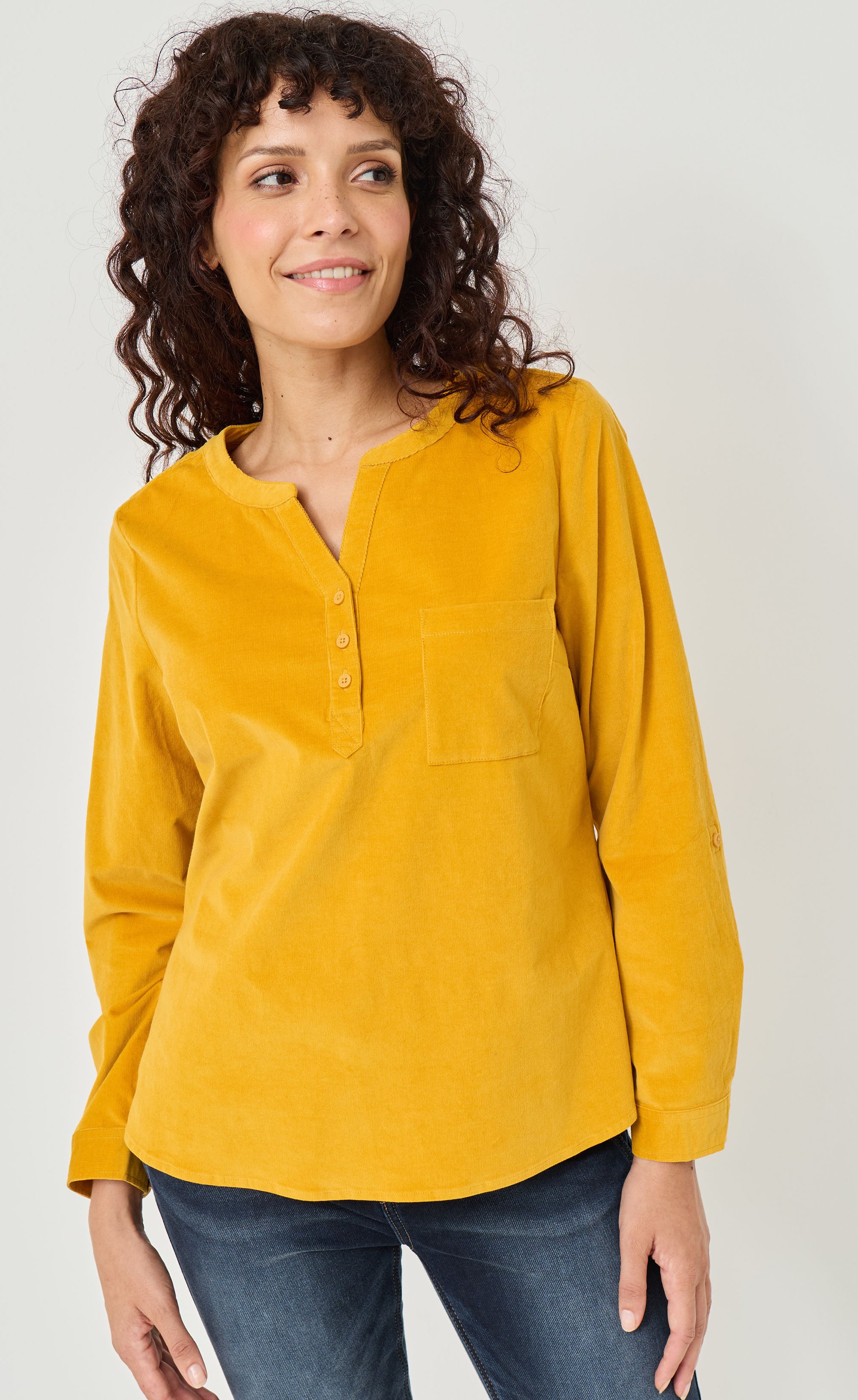 Weiche Cordbluse in Schlupfform