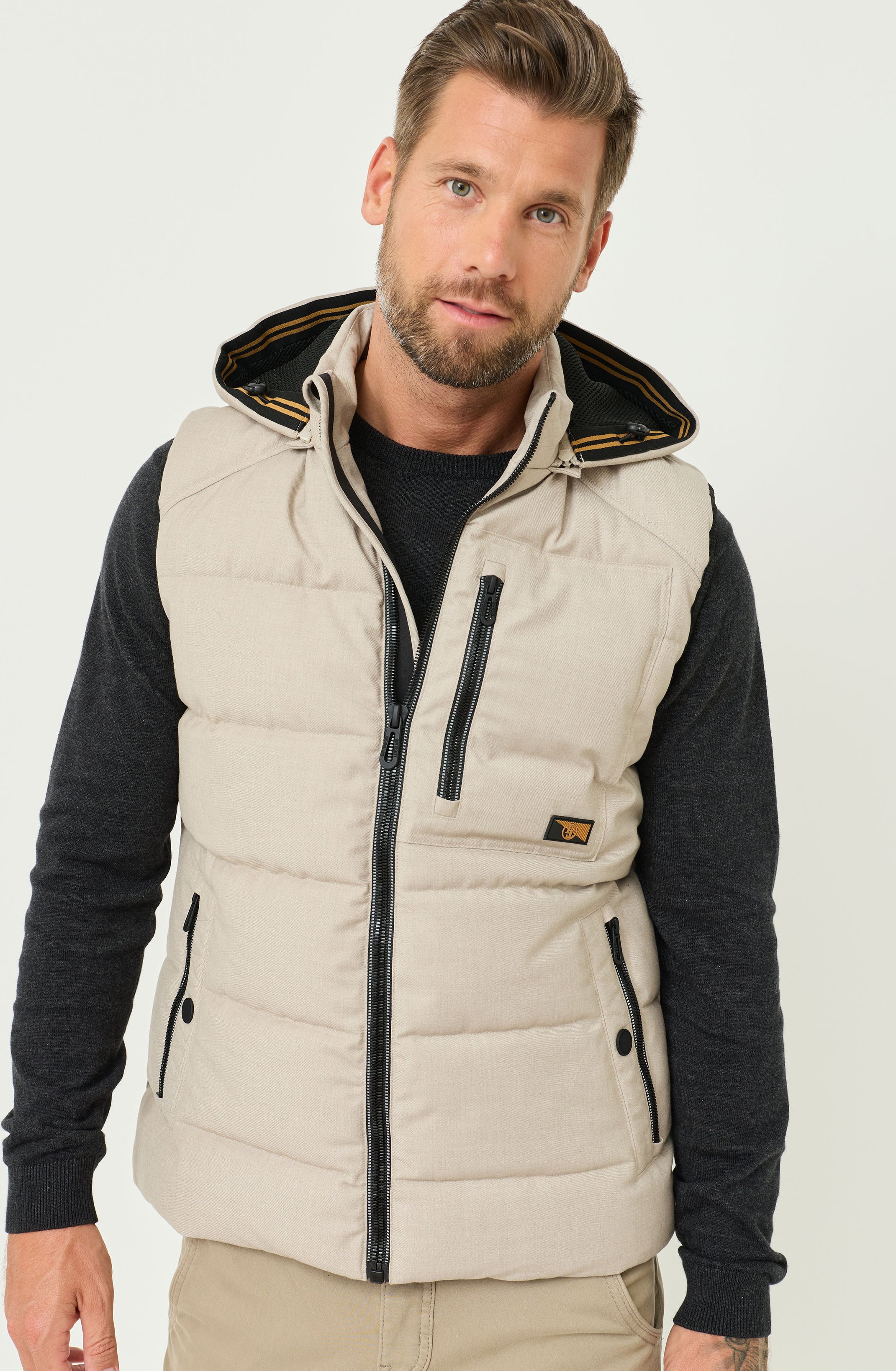 Wattierte Steppweste mit Kapuze