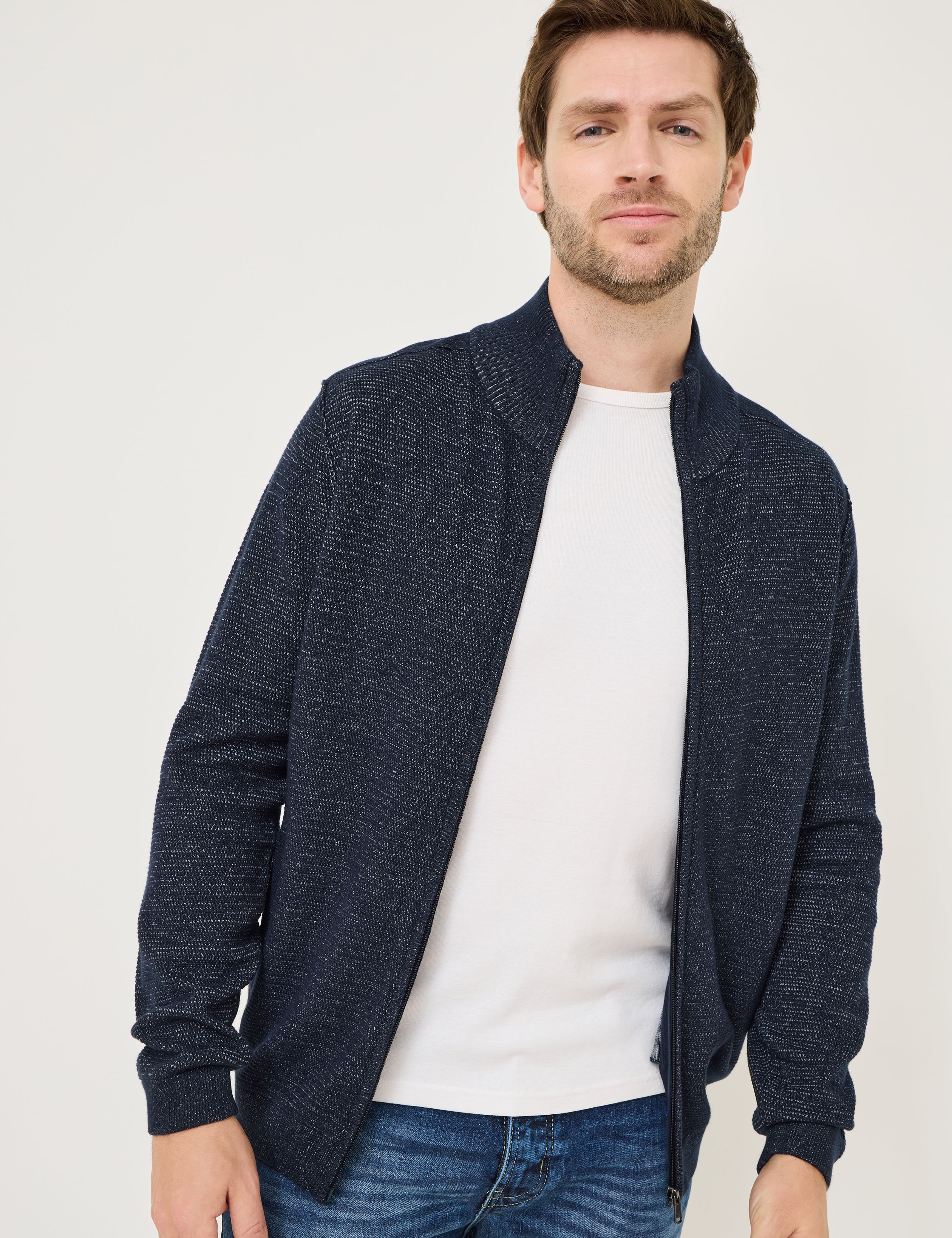 Strickjacke mit Zip u. Stehkragen