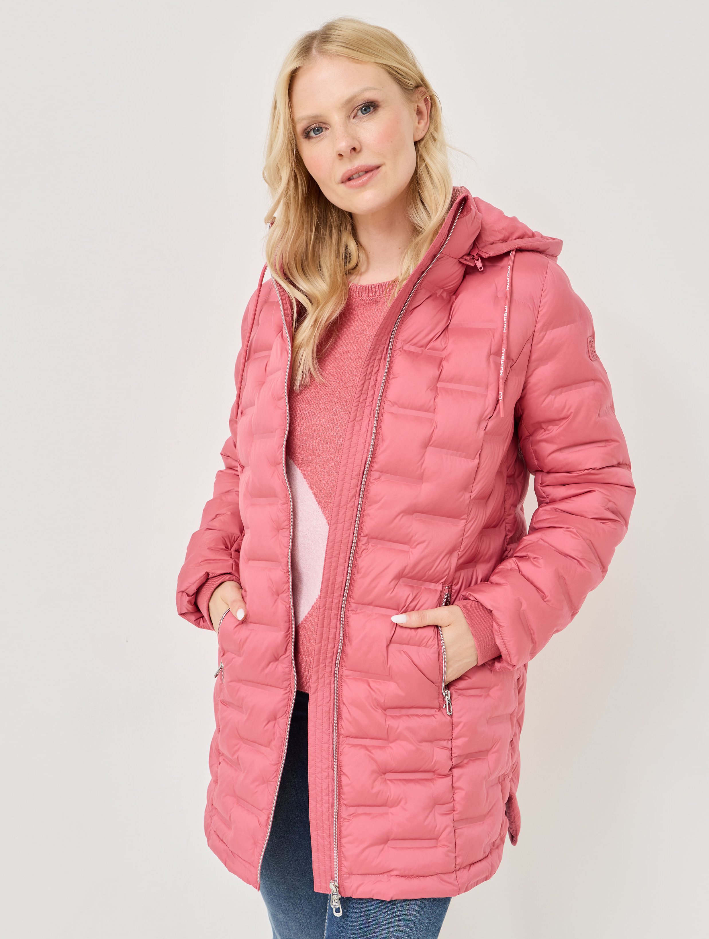 Leichter Steppmantel mit Kapuze