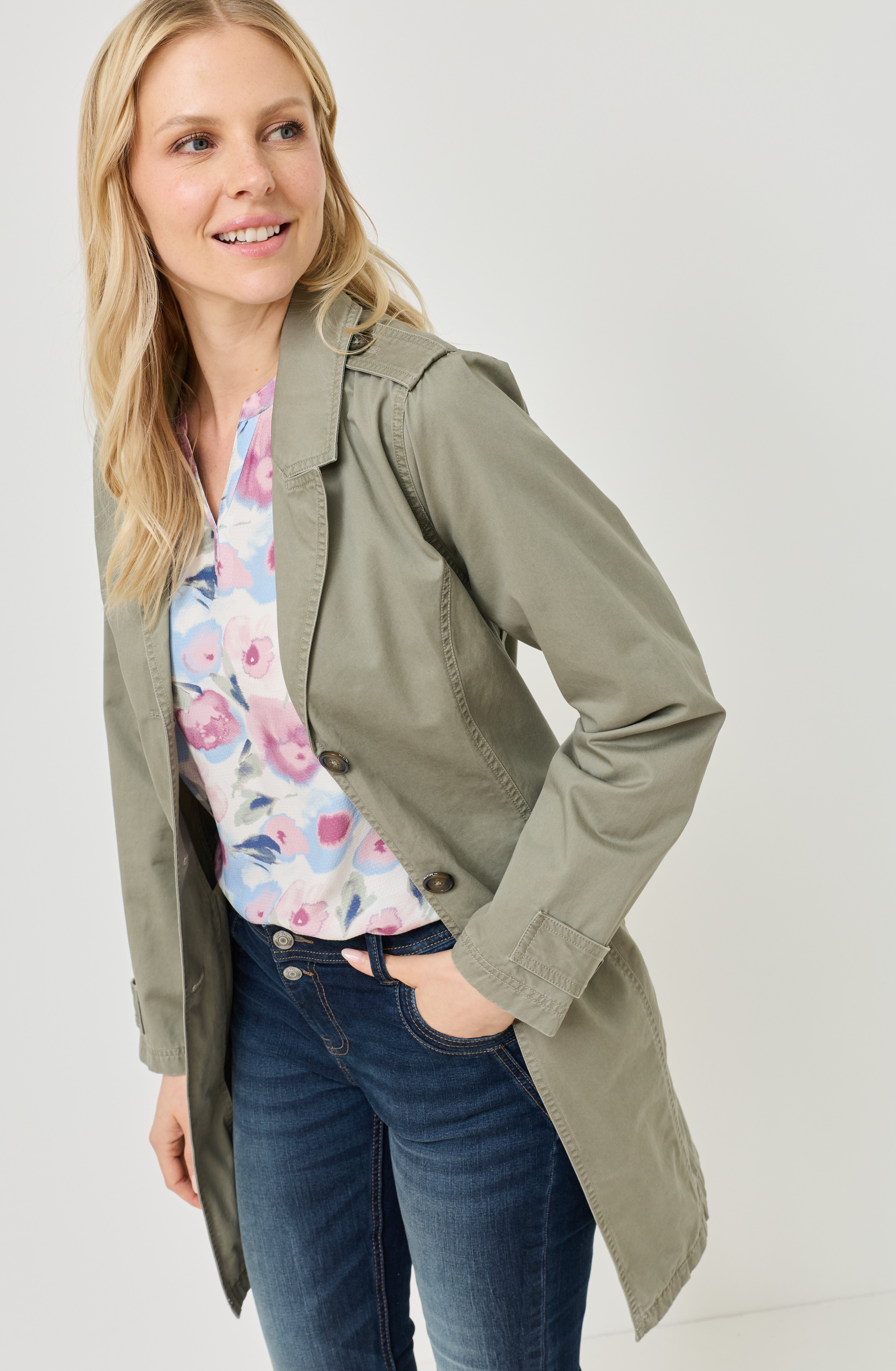 Allrounder: Leichter Trench-Coat