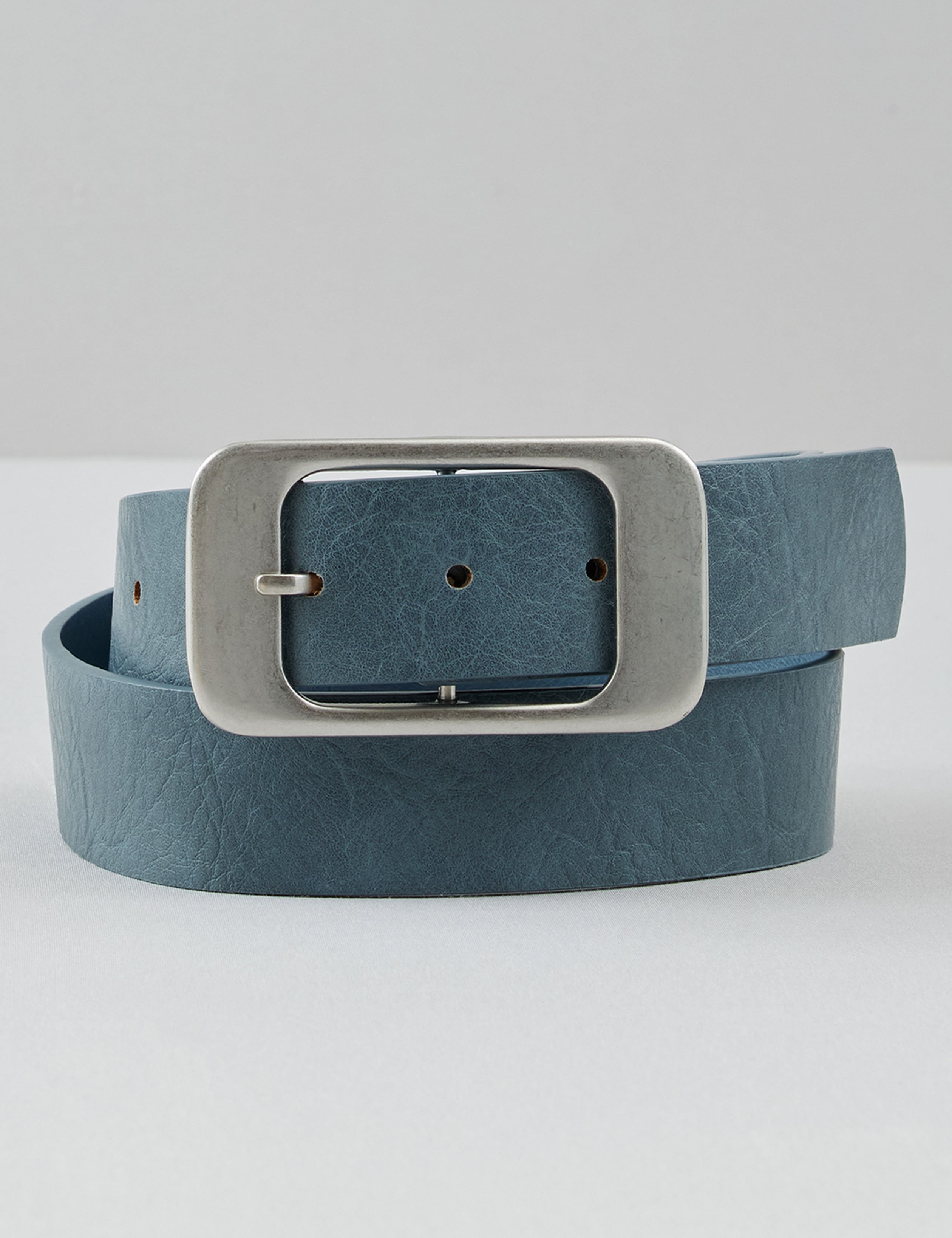 Gürtel mit großer, eckiger Schnalle