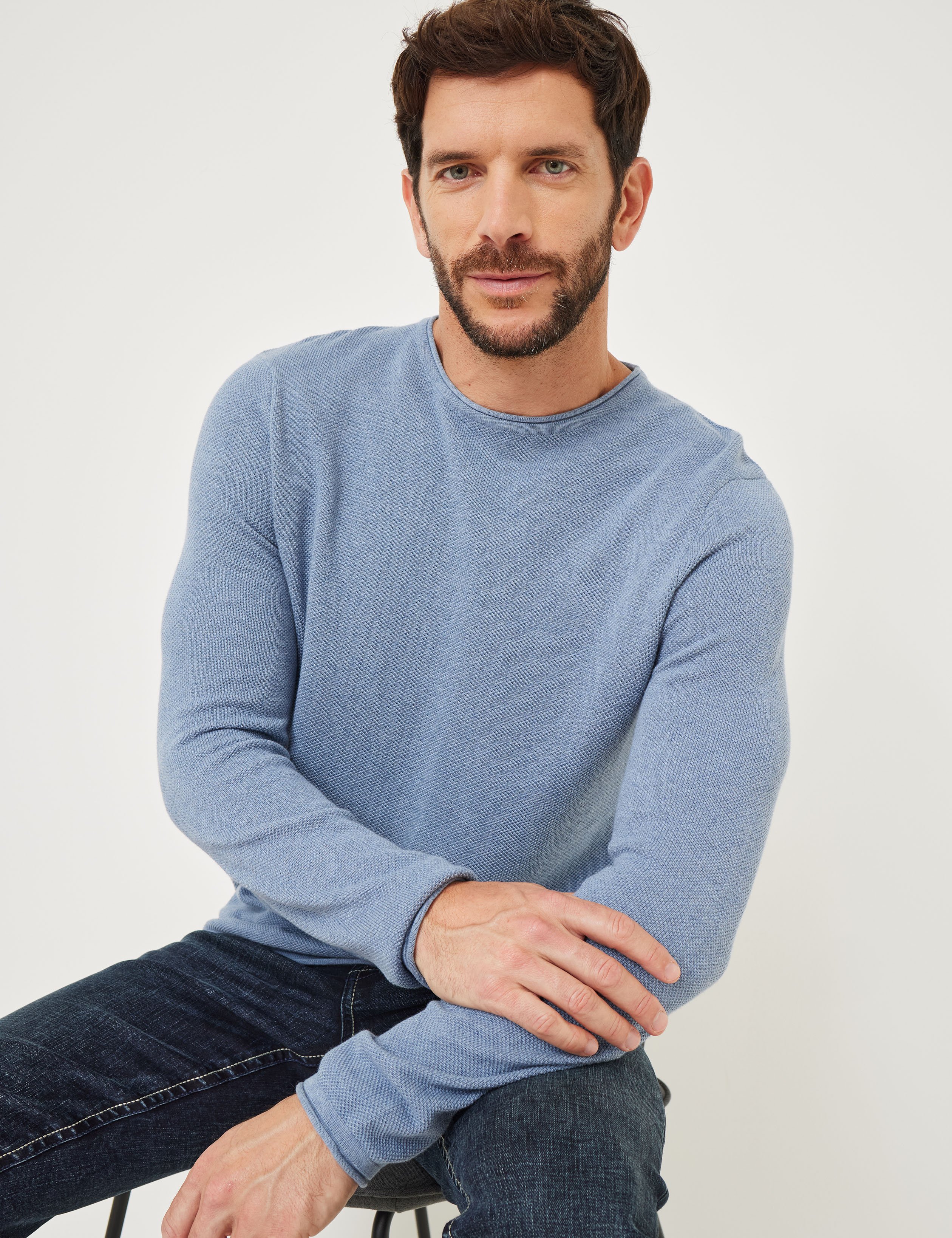 Leichter Pullover mit Perl-Optik