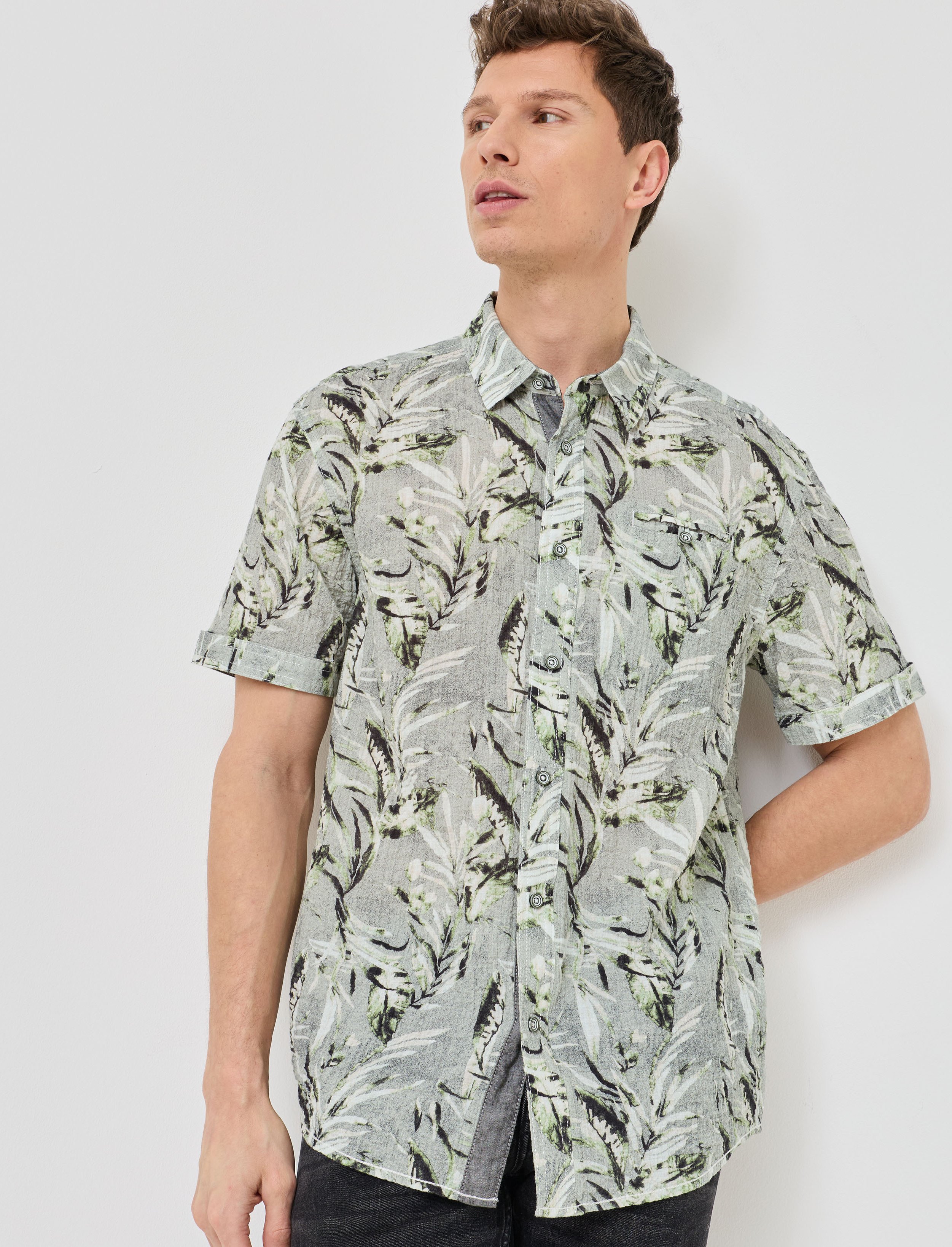 Eyecatcher: Hemd mit Floralprint