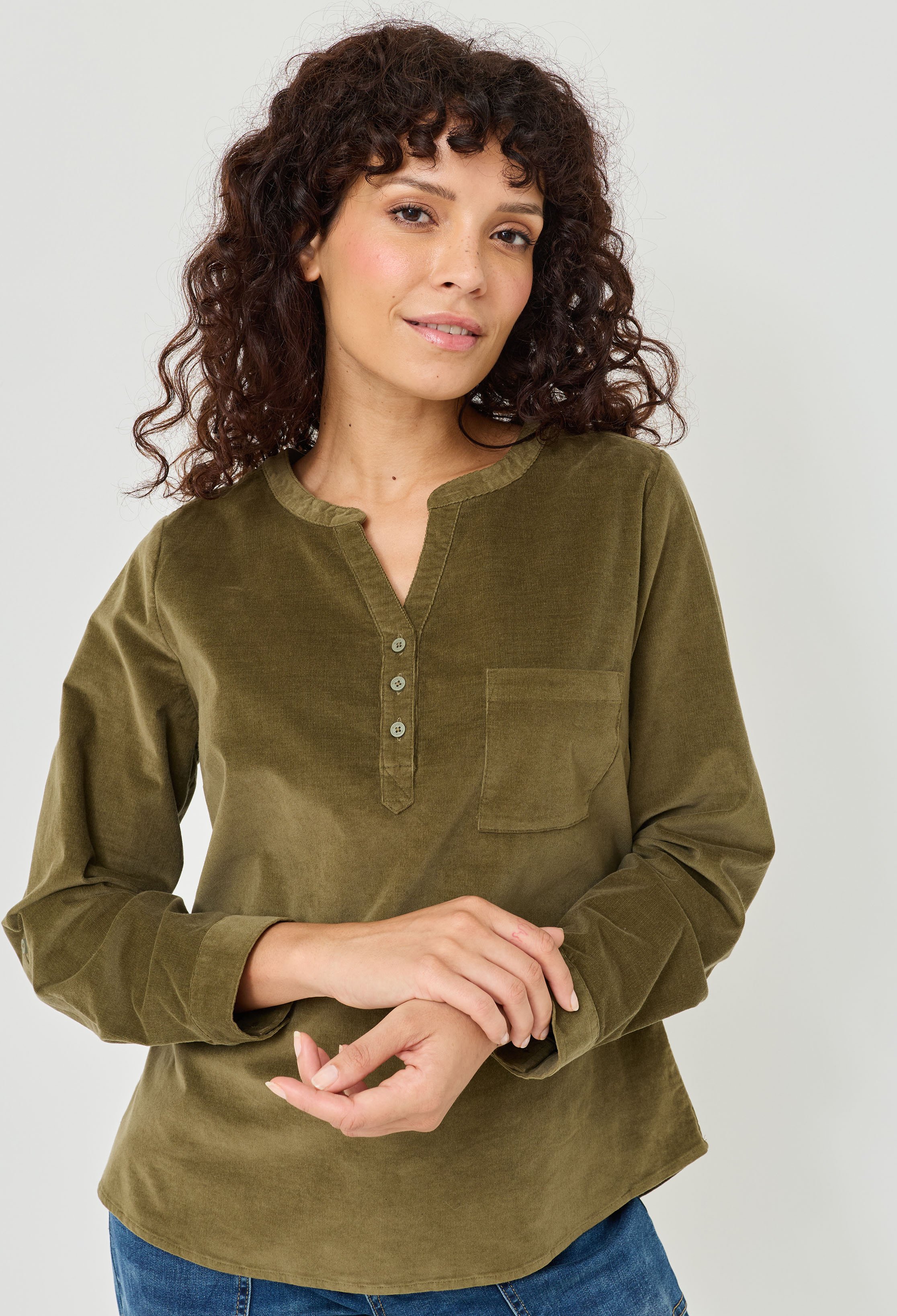 Weiche Cordbluse in Schlupfform