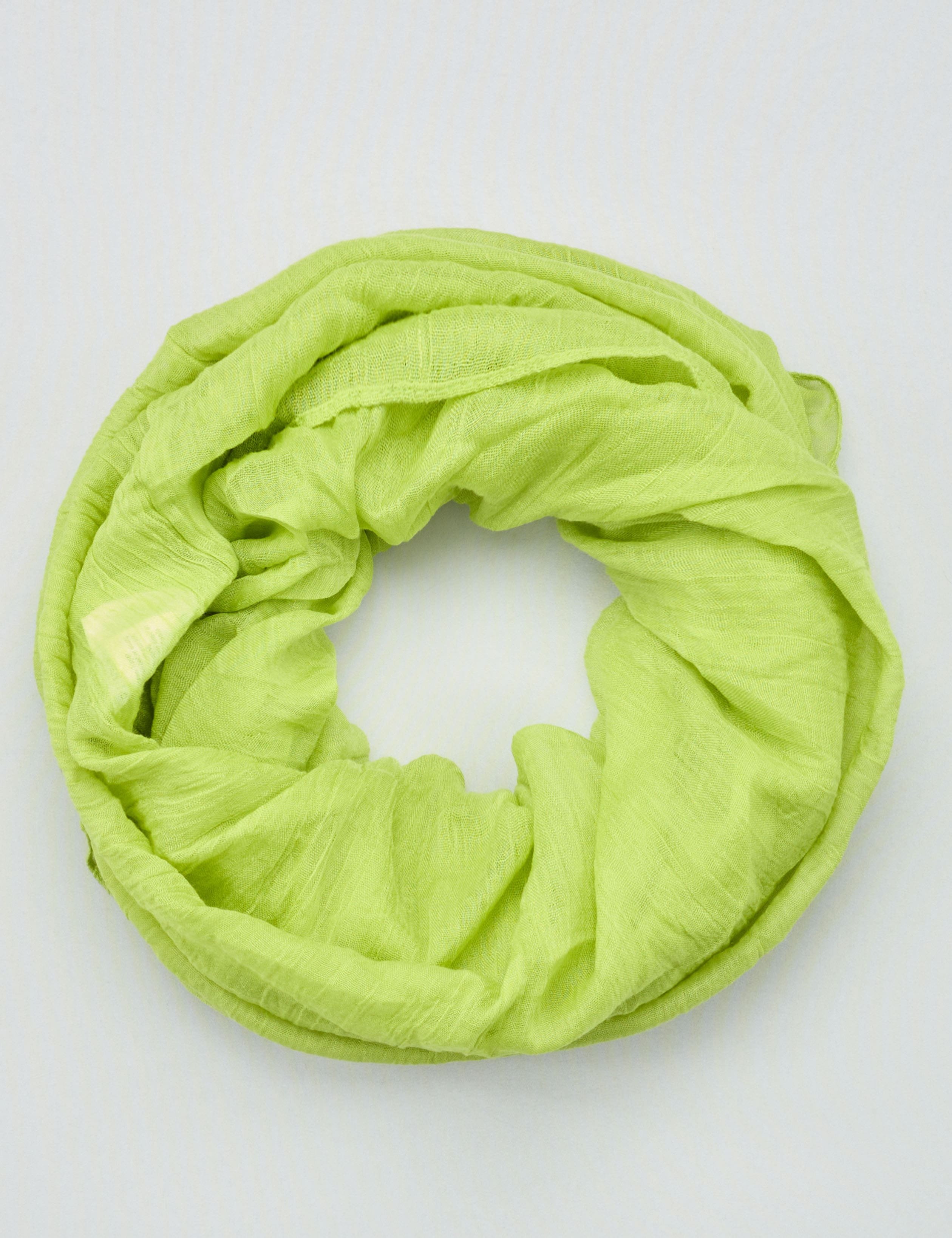 Unifarbiges Tuch in Loop-Form