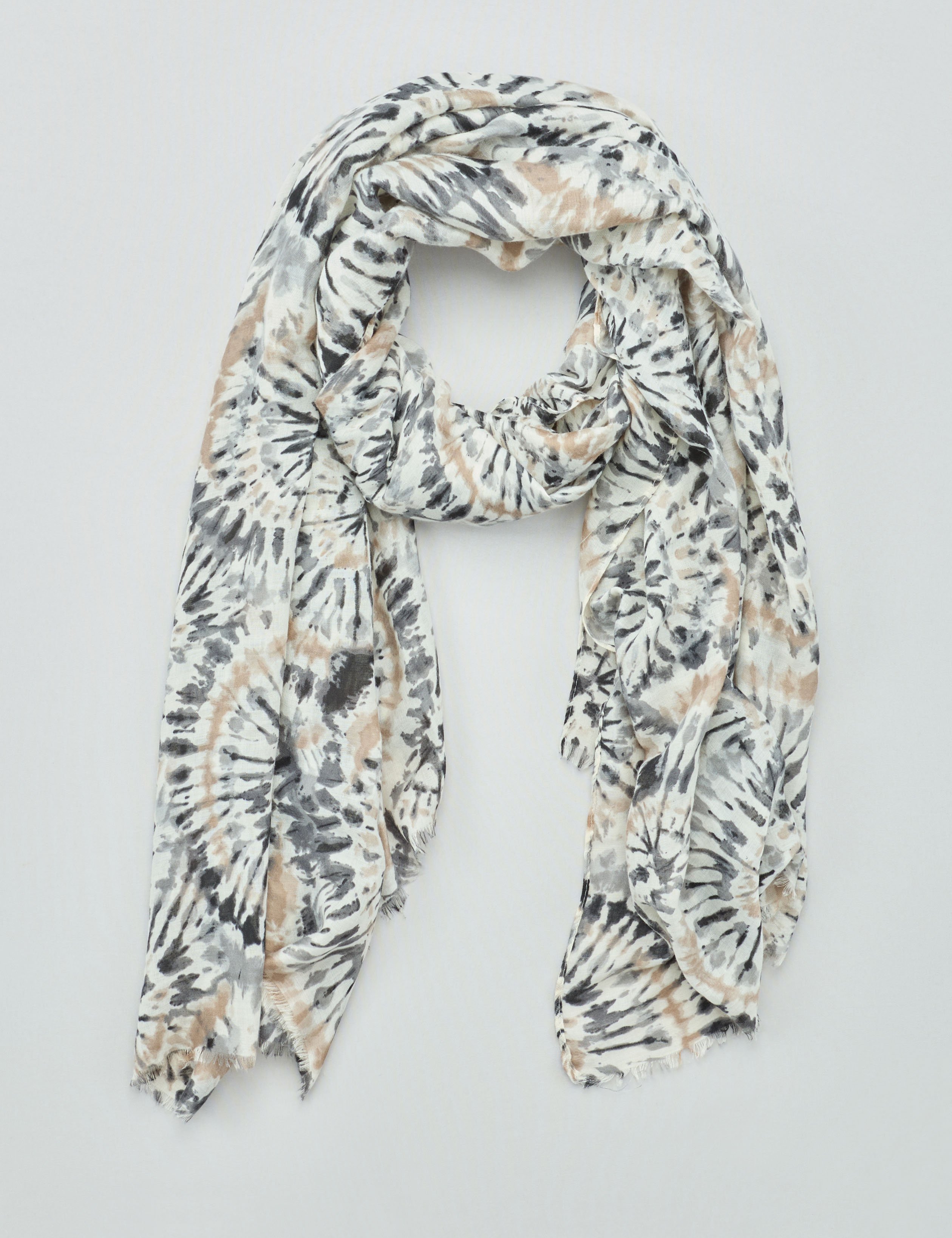 Anschmiegsames Tuch mit Batikeffekt