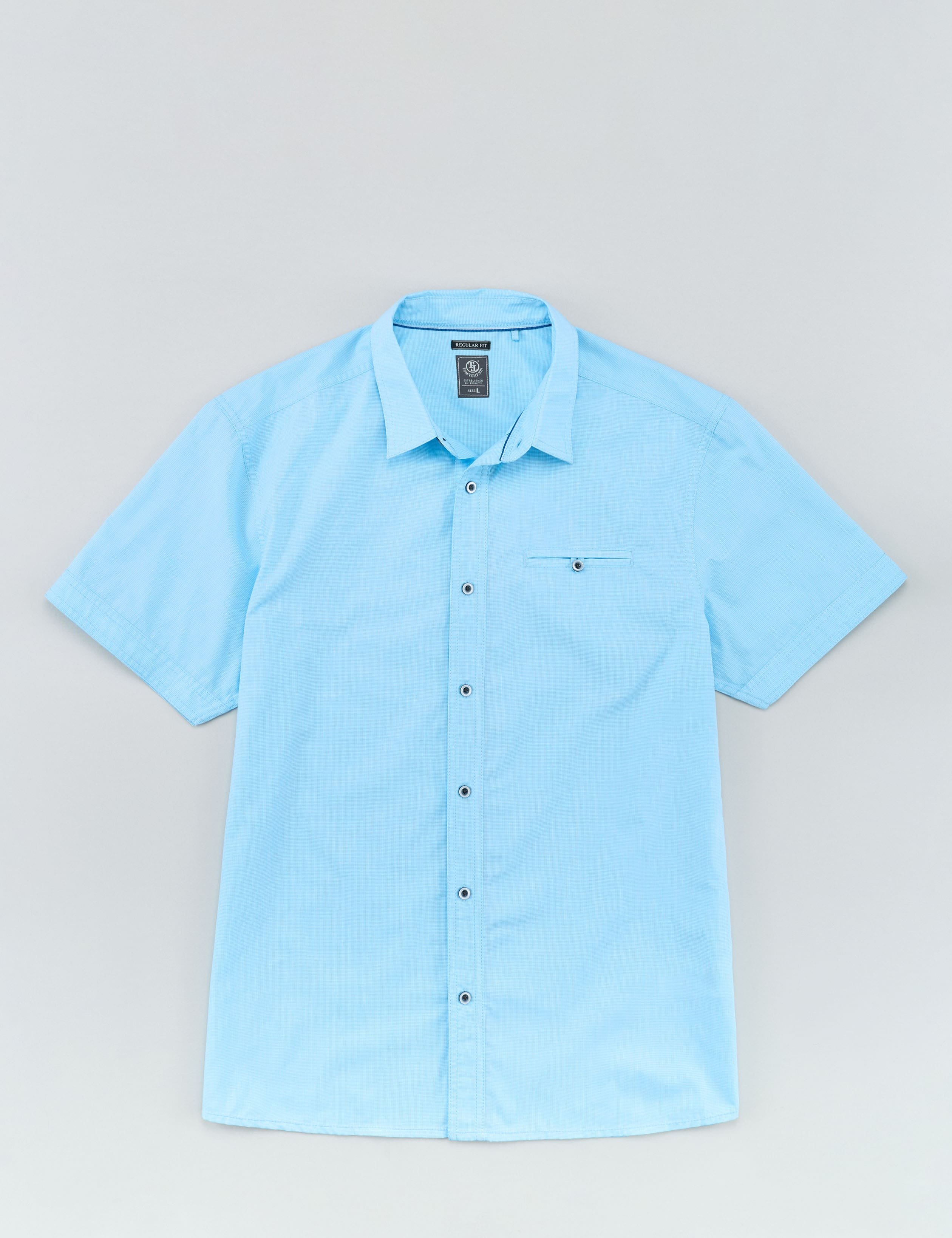 Pflegeleichtes Hemd, fein gestreift