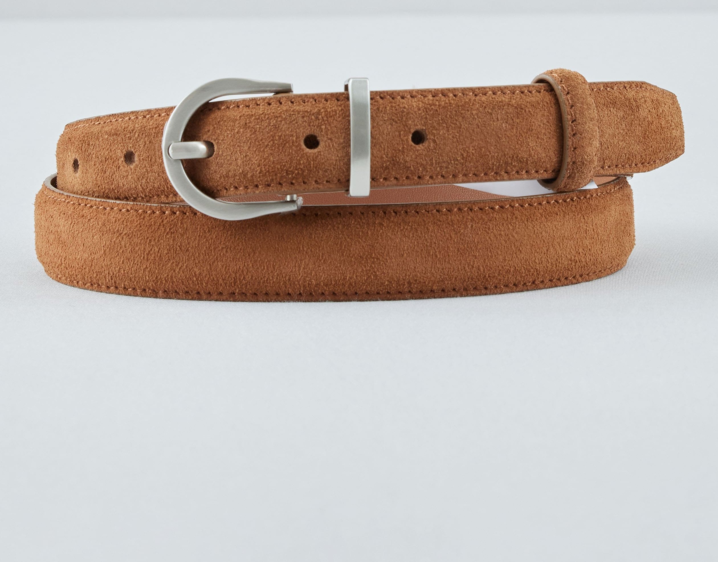 Schmaler Gürtel aus Veloursleder