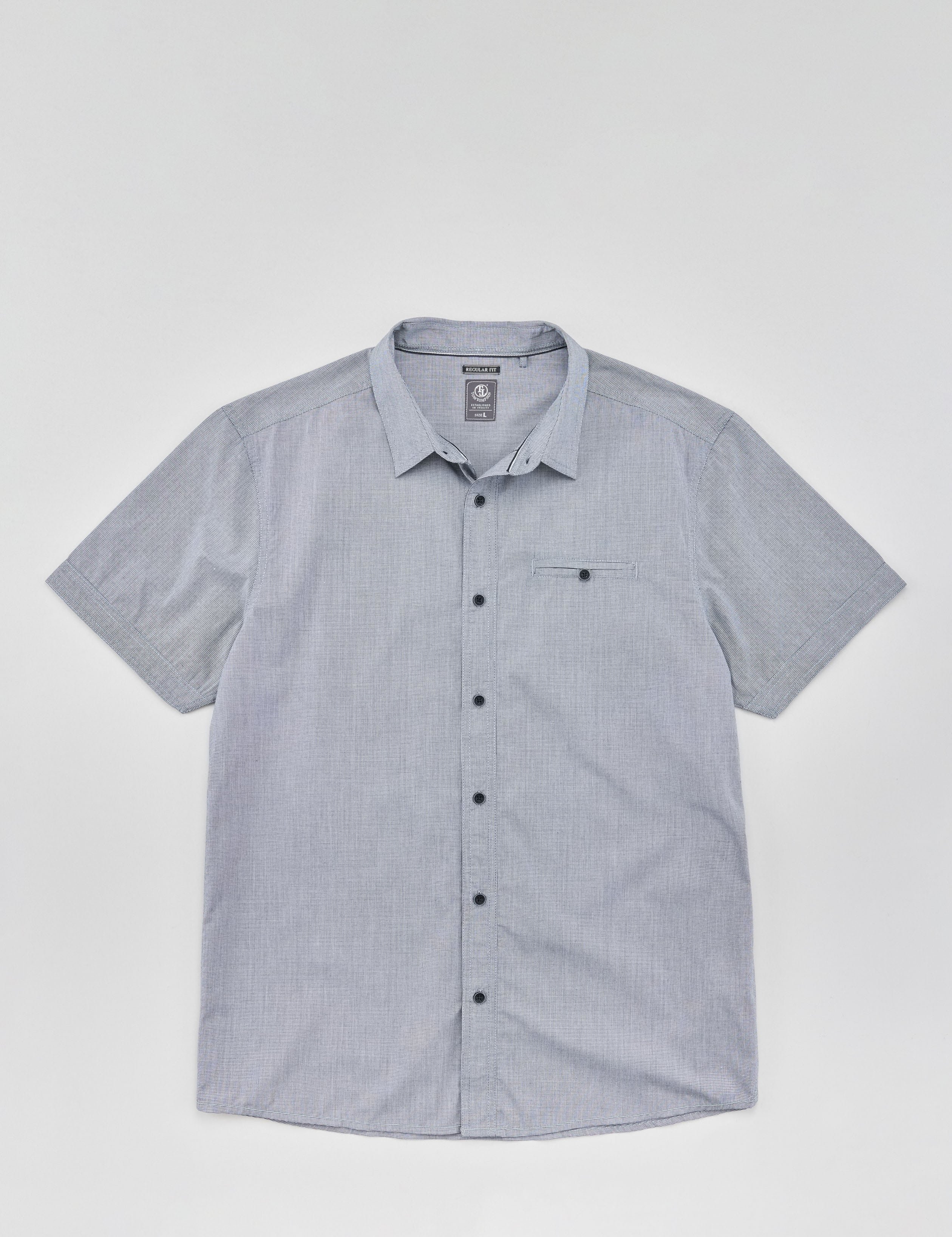 Pflegeleichtes Hemd, fein gestreift