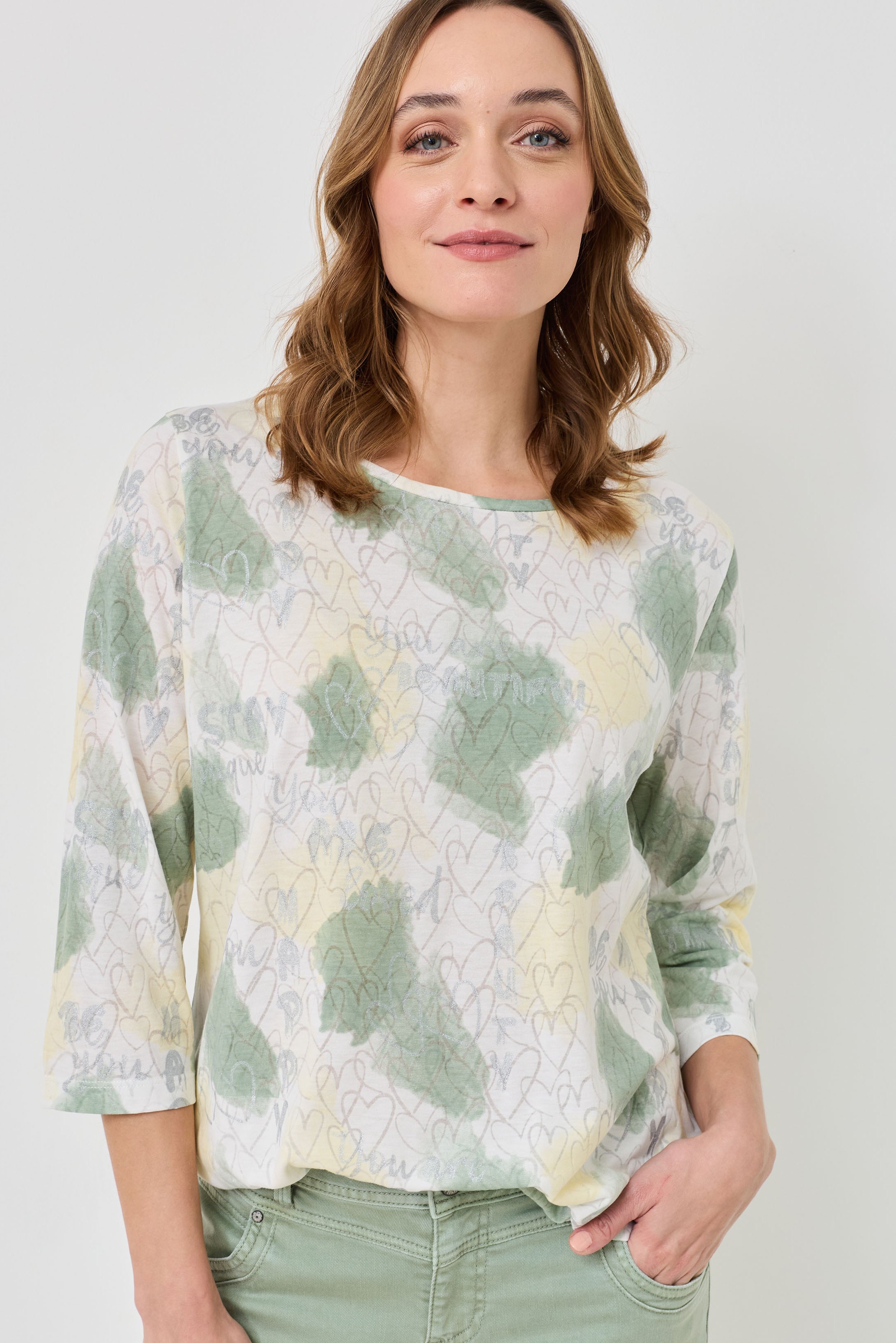 Luftiges Shirt mit Ausbrenner-Optik