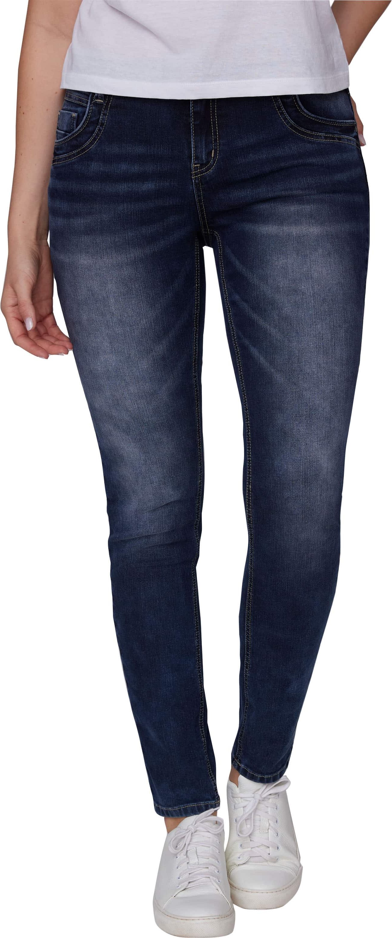 Modell CHRIS: Skinny Fit Jeans