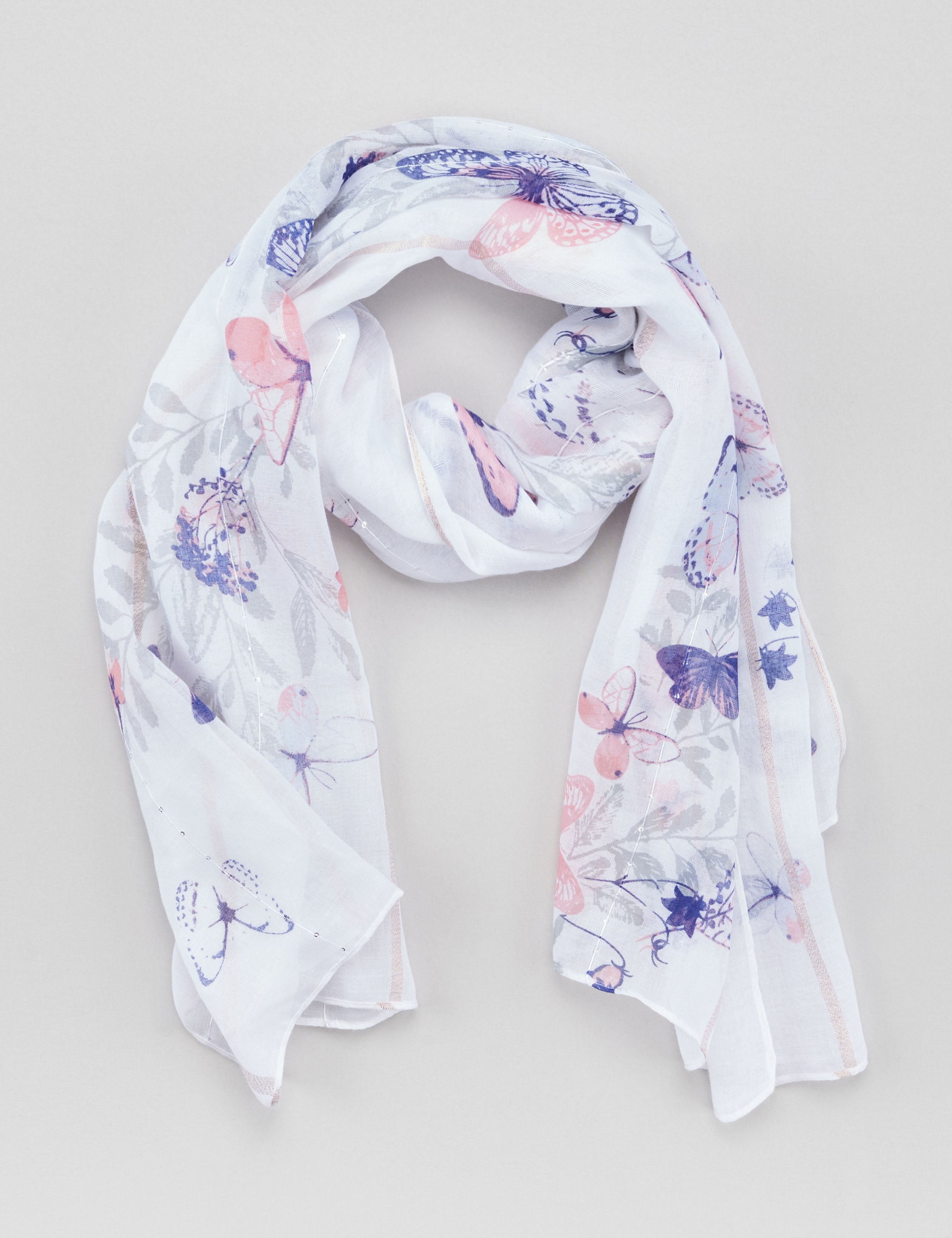 Luftiges Tuch mit Schmetterlingen