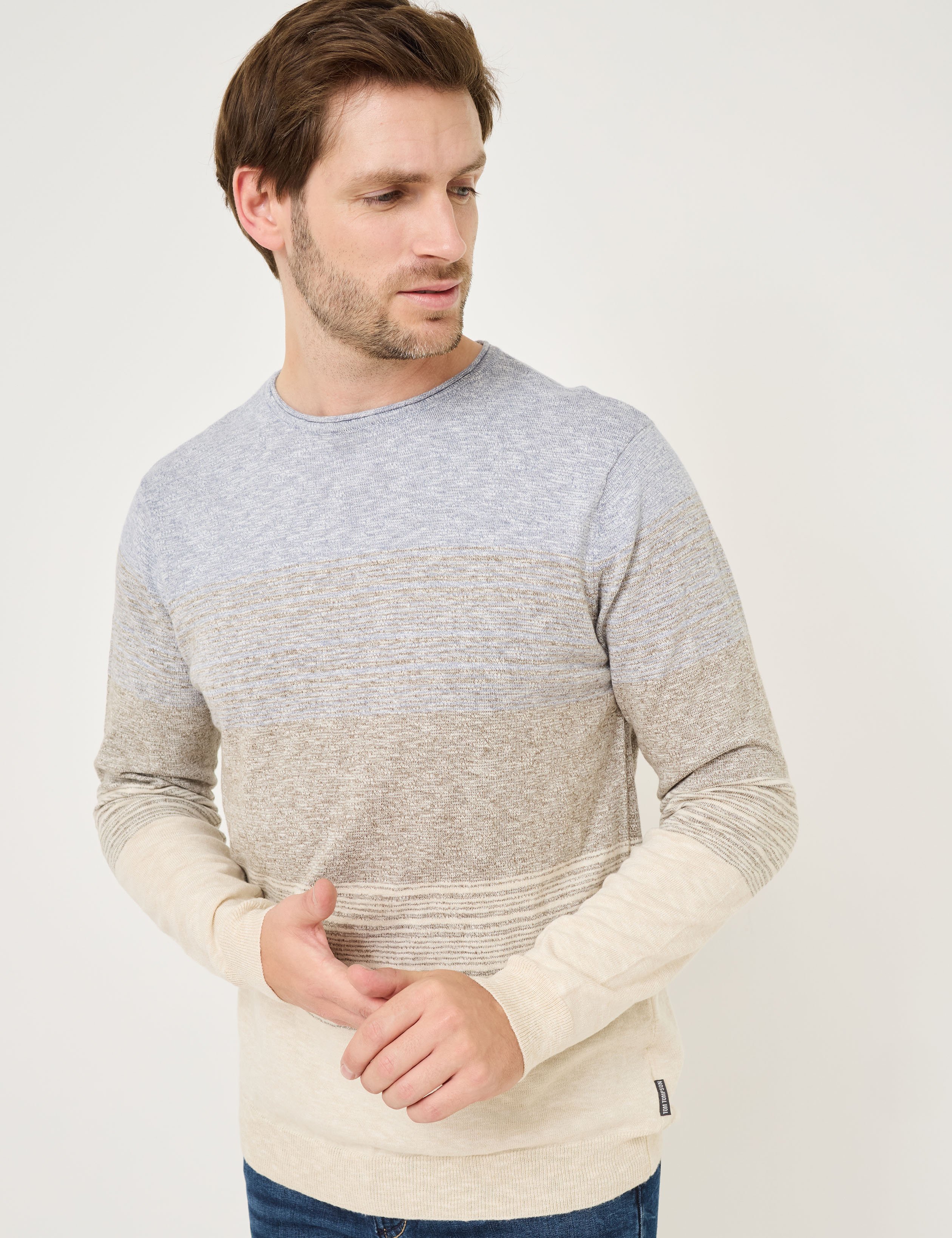 Feinstrick-Pulli in Streifen-Optik