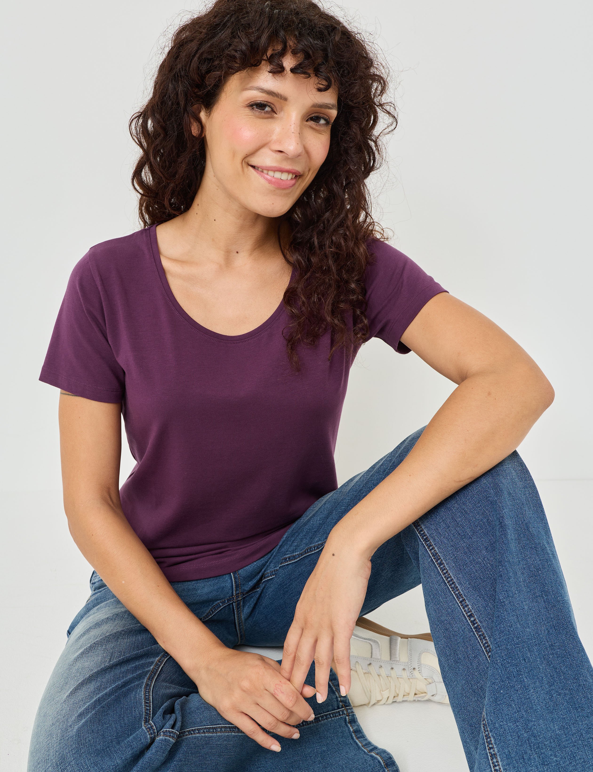 Basic T-Shirt Modell LEA