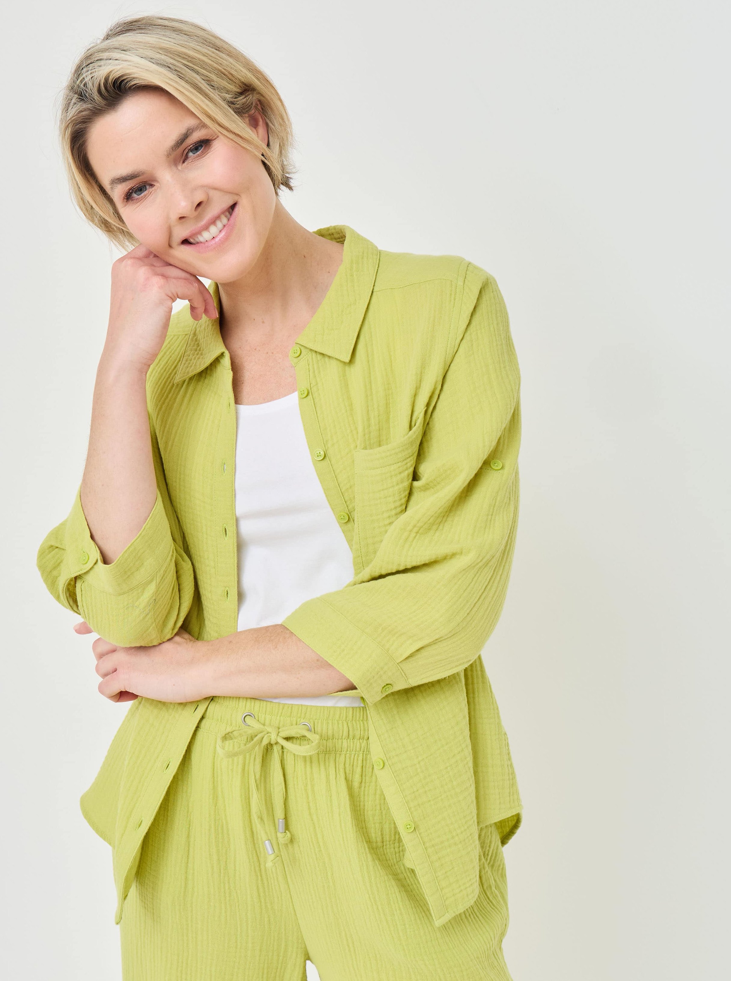 Weiche, luftige Bluse aus Musselin