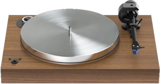 X8 Plattenspieler walnuss