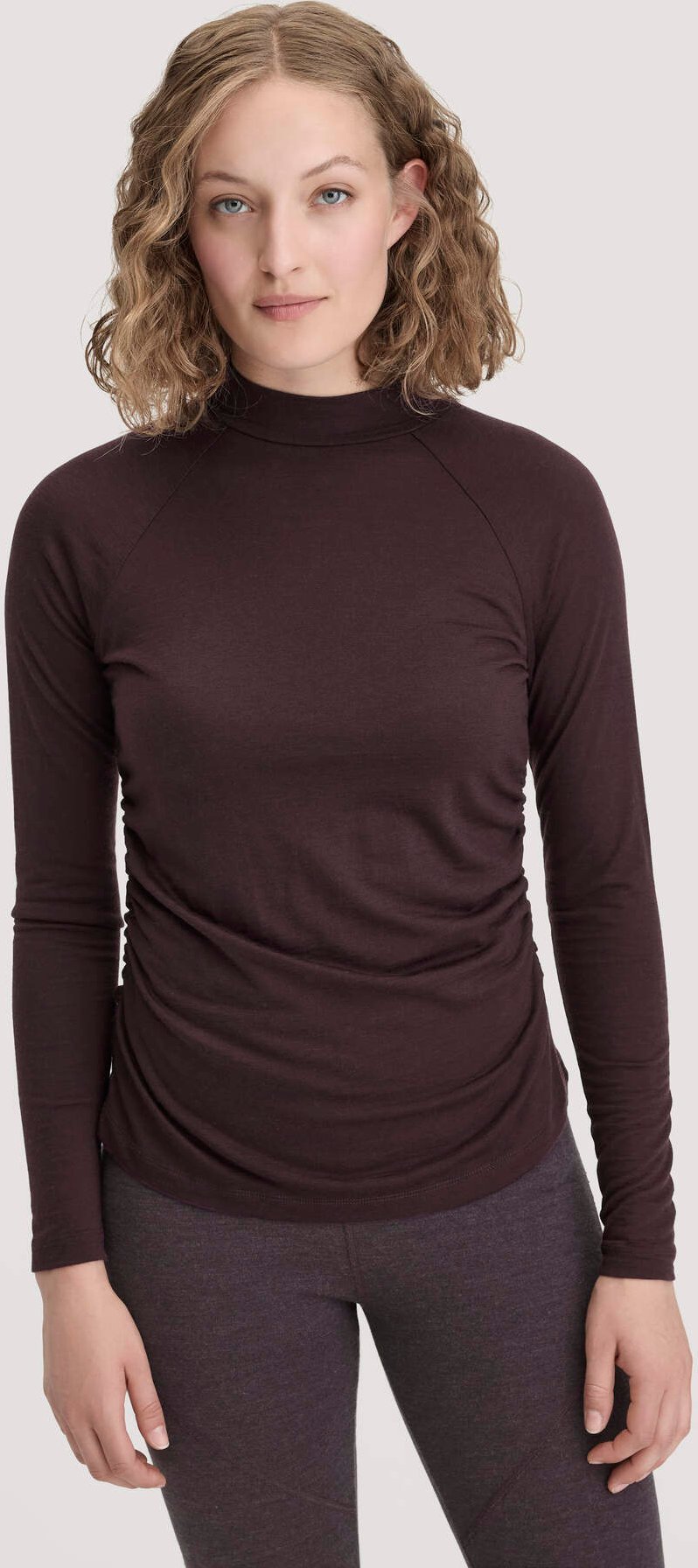 hessnatur Loungewear Shirt Langarm Slim ACTIVE FUNCTIONAL aus Bio-Merinowolle und TENCEL™ Lyocell - braun - Größe 42