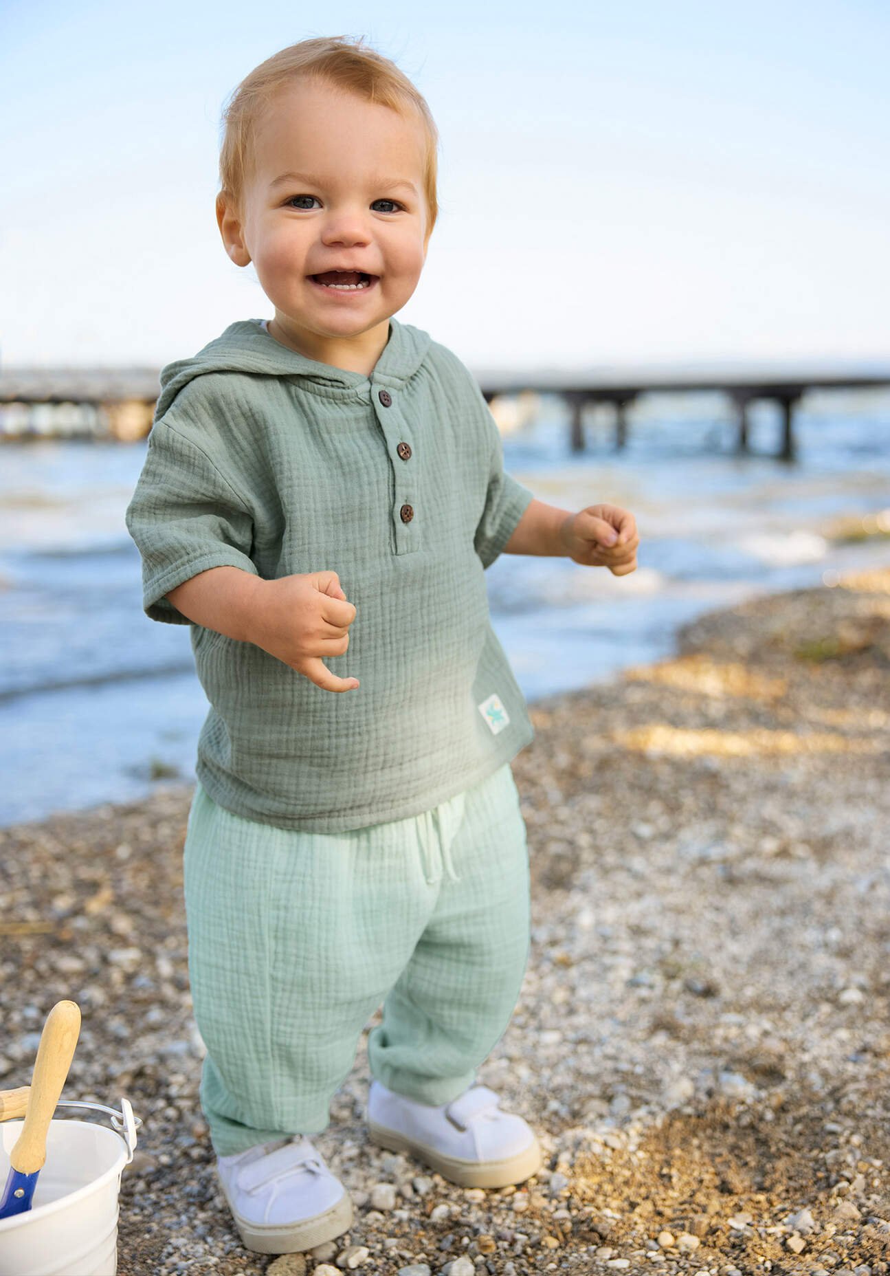 hessnatur Baby Musselin Shirt Regular aus Bio-Baumwolle - grün - Größe 74/80