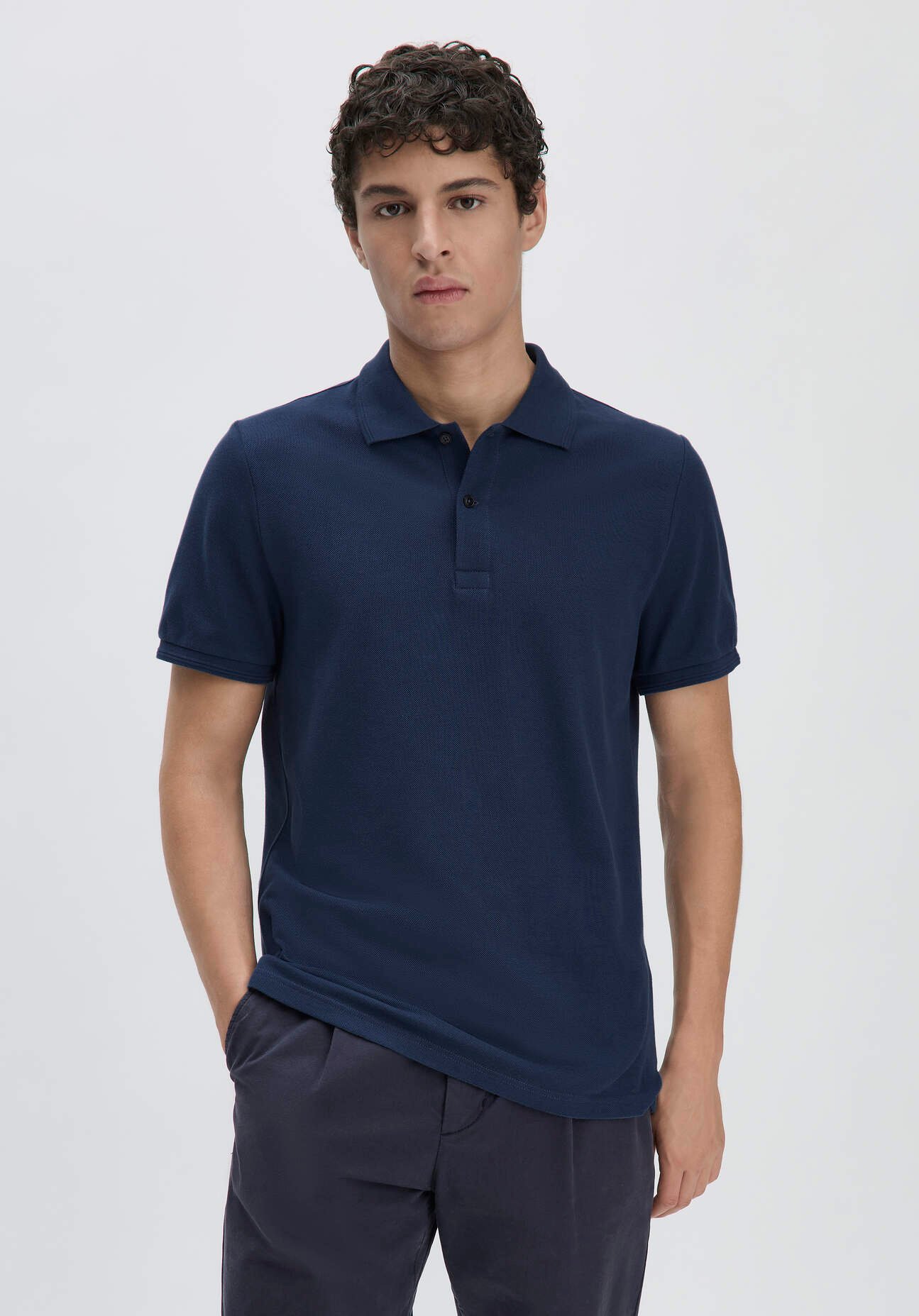 hessnatur Herren Piqué Polo Regular aus Bio-Baumwolle - blau - Größe 50
