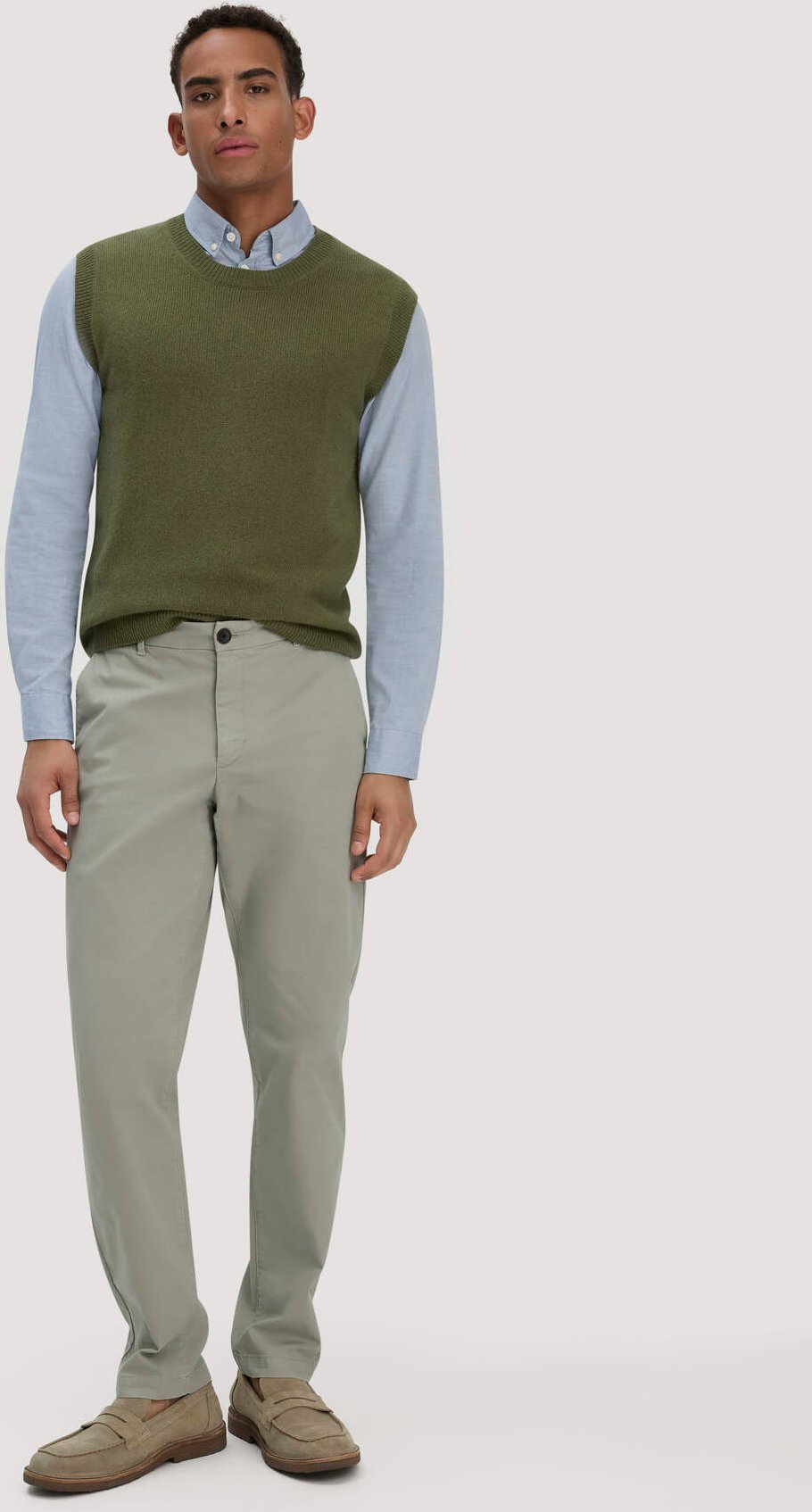 Thumbnail - hessnatur Herren Chino LENN Regular aus Bio-Baumwolle - grün - Größe 34/30