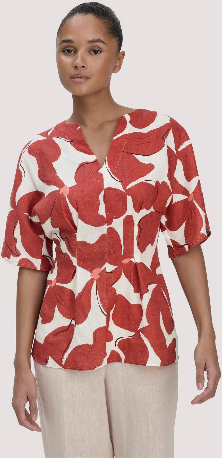 hessnatur Damen Print Bluse Relaxed aus Leinen - braun - Größe 38