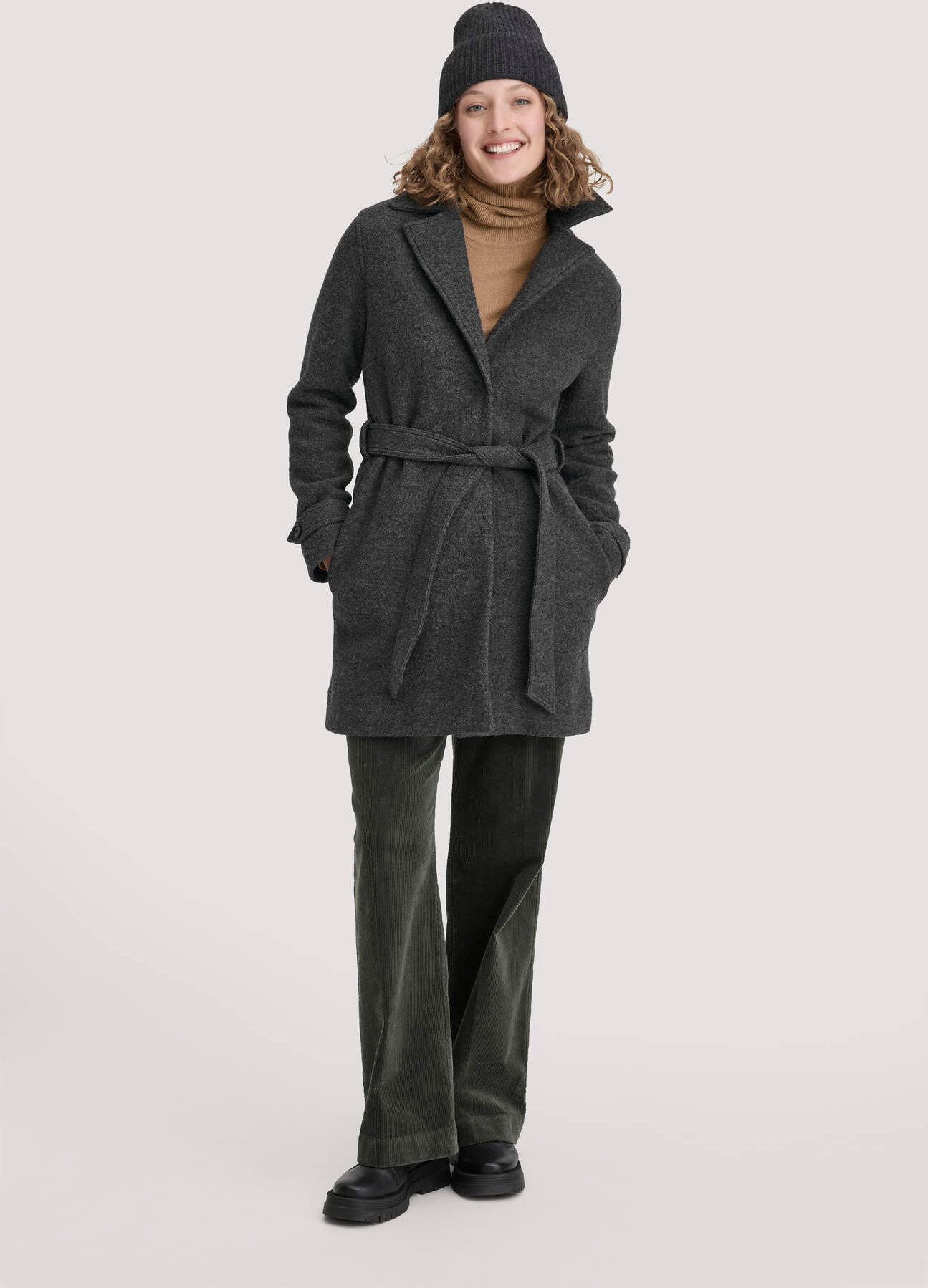 hessnatur Damen Walk Mantel Regular aus Bio-Merinowolle - grau - Größe 44