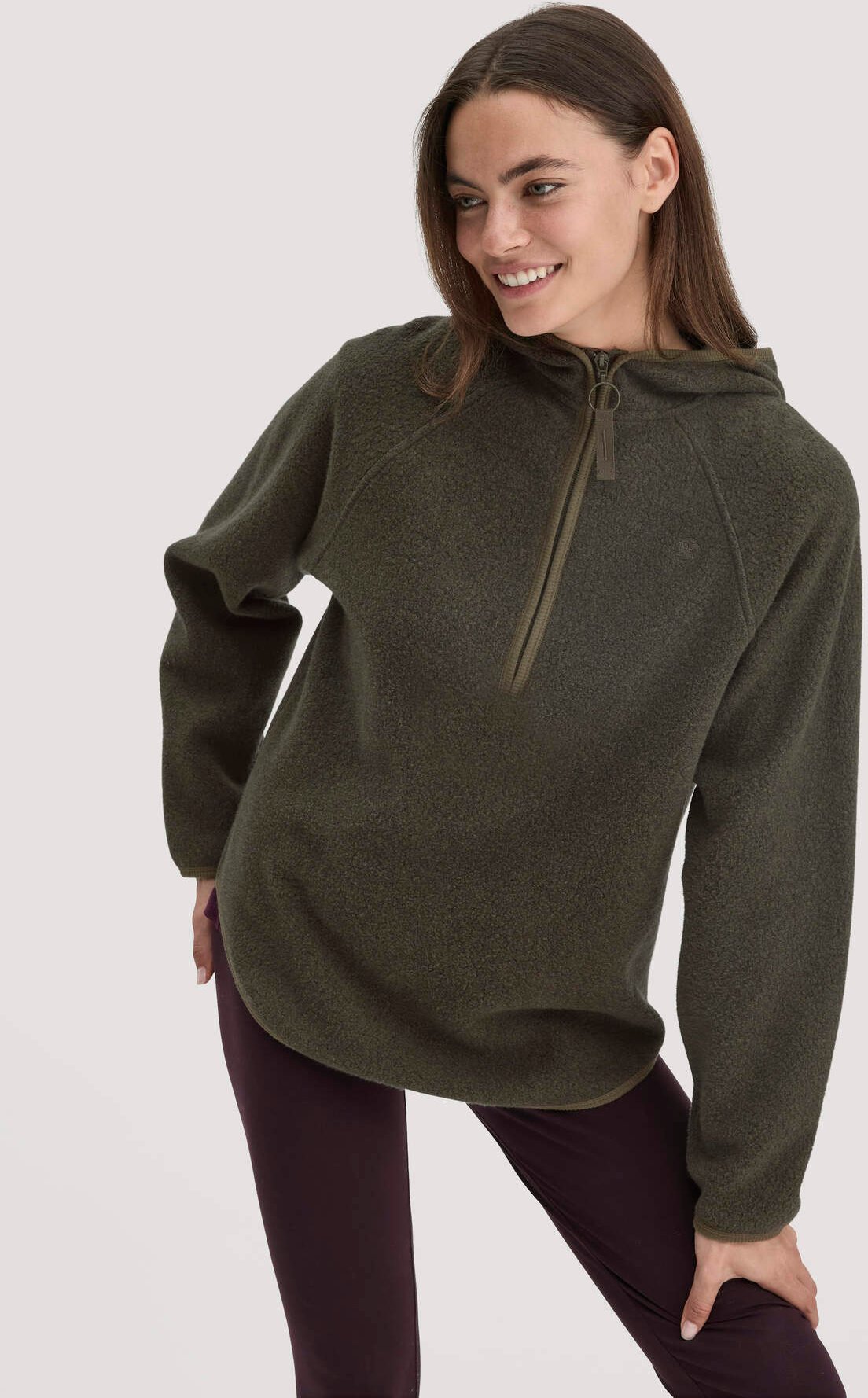 Thumbnail - hessnatur Loungewear Fleece Hoodie Relaxed ACTIVE LIGHT aus Bio-Baumwolle - grün - Größe XXL