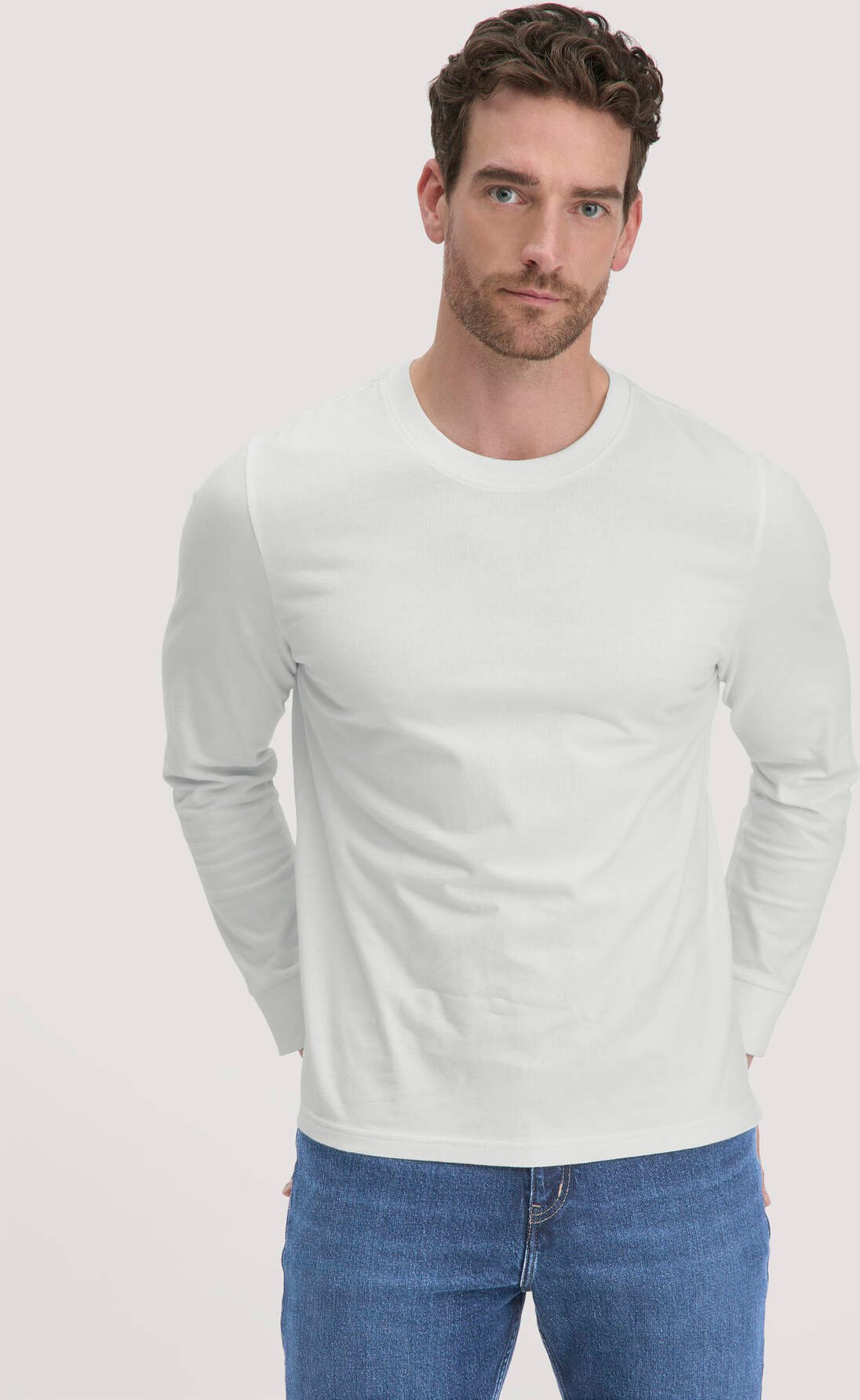 hessnatur Herren Heavy Jersey Longsleeve Relaxed aus Bio-Baumwolle - weiß - Größe 52