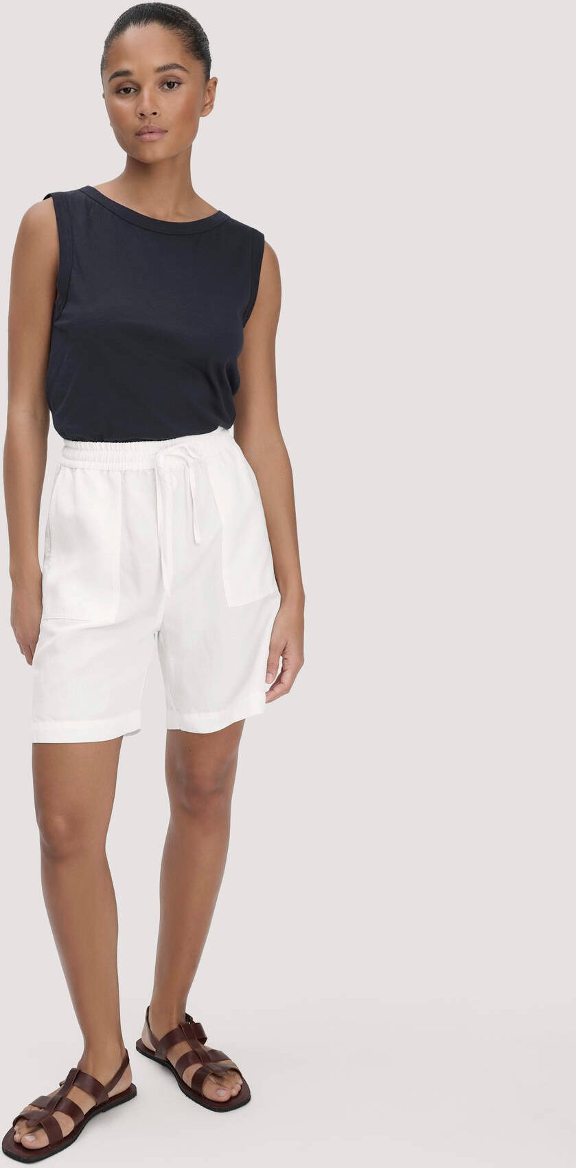 hessnatur Damen Römer Sandale aus chromfrei gegerbtem Leder - braun - Größe 40