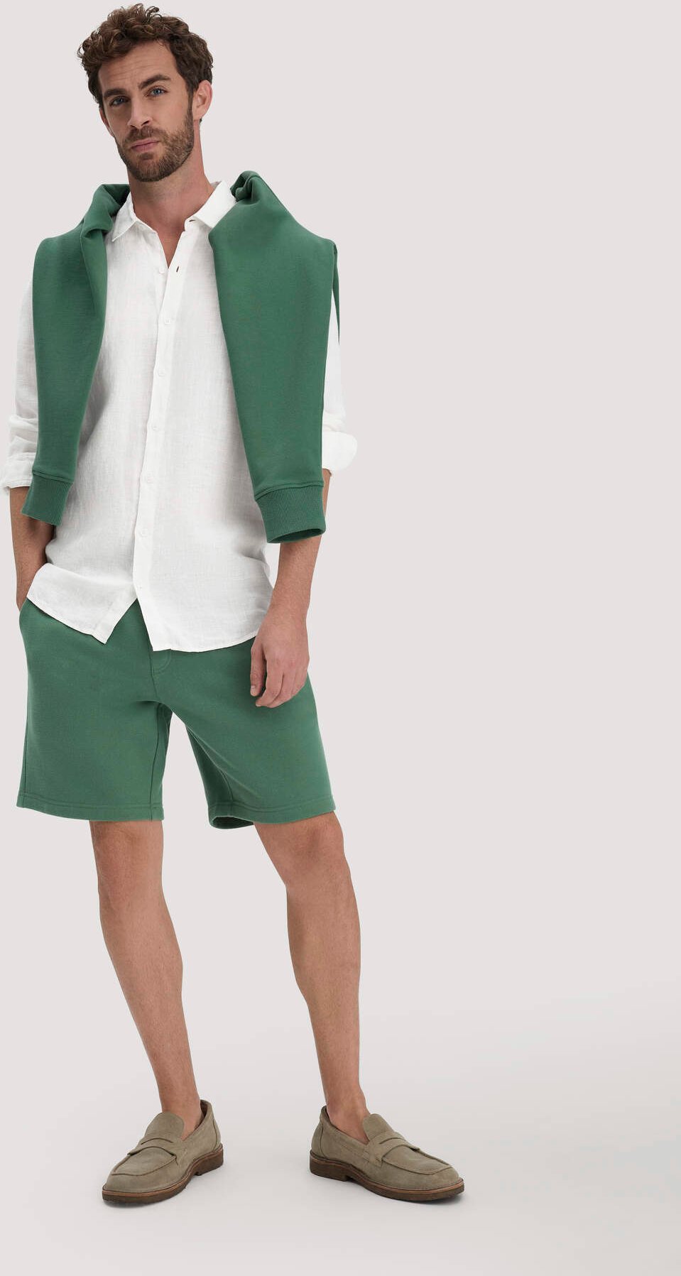 hessnatur Herren Sweat Shorts TRIAS Relaxed aus Bio-Baumwolle - grün - Größe XL