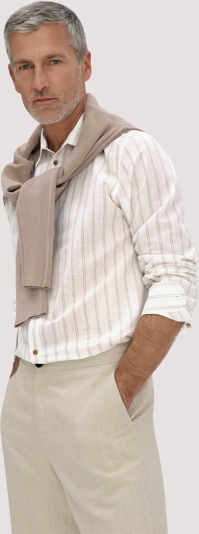 hessnatur Herren Streifen Hemd Regular aus Bio-Baumwolle mit Leinen - braun - Größe L41/42