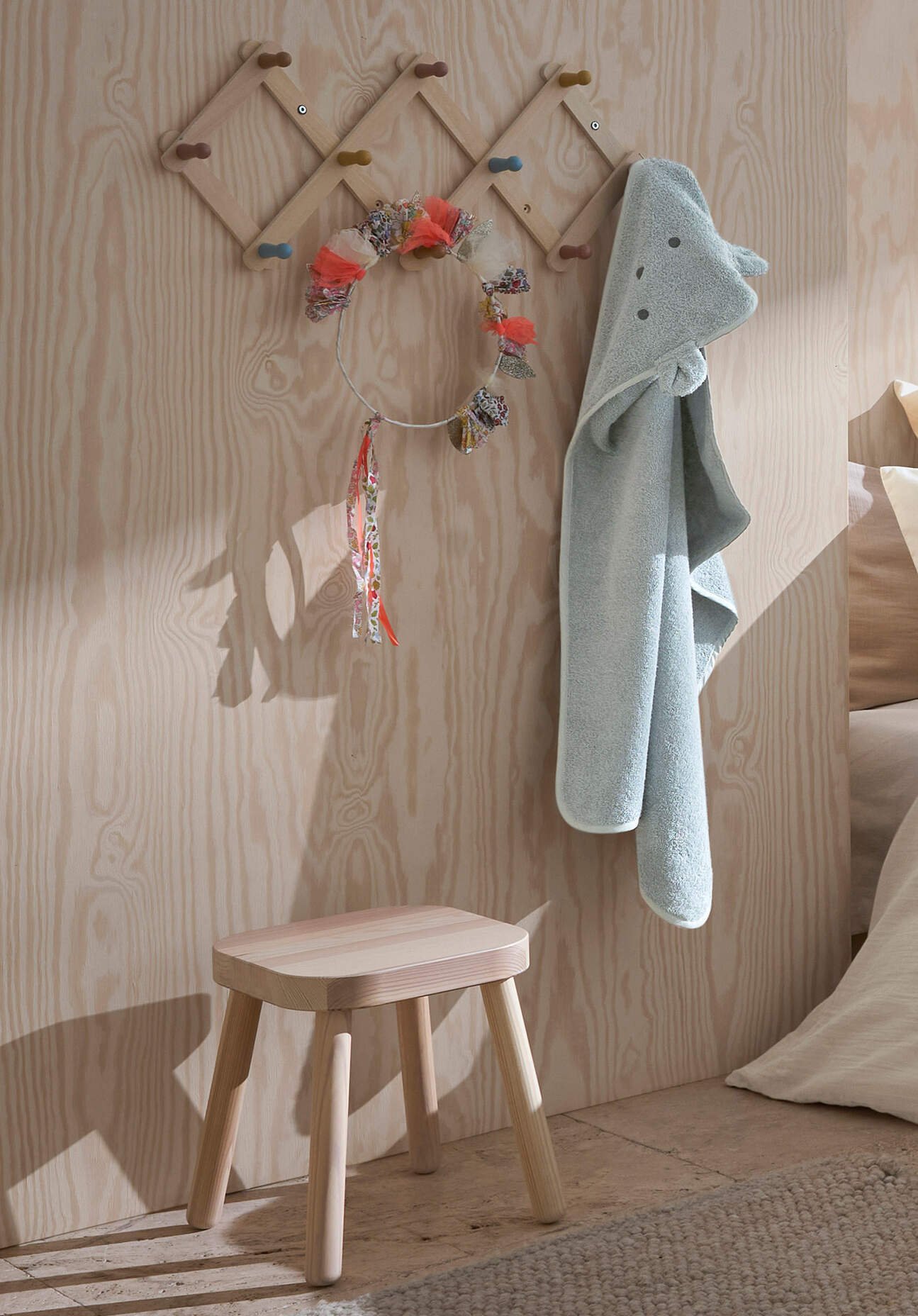 hessnatur Baby Badetuch mit Kapuze aus Bio-Baumwolle - grün - Größe 70 x 70 cm