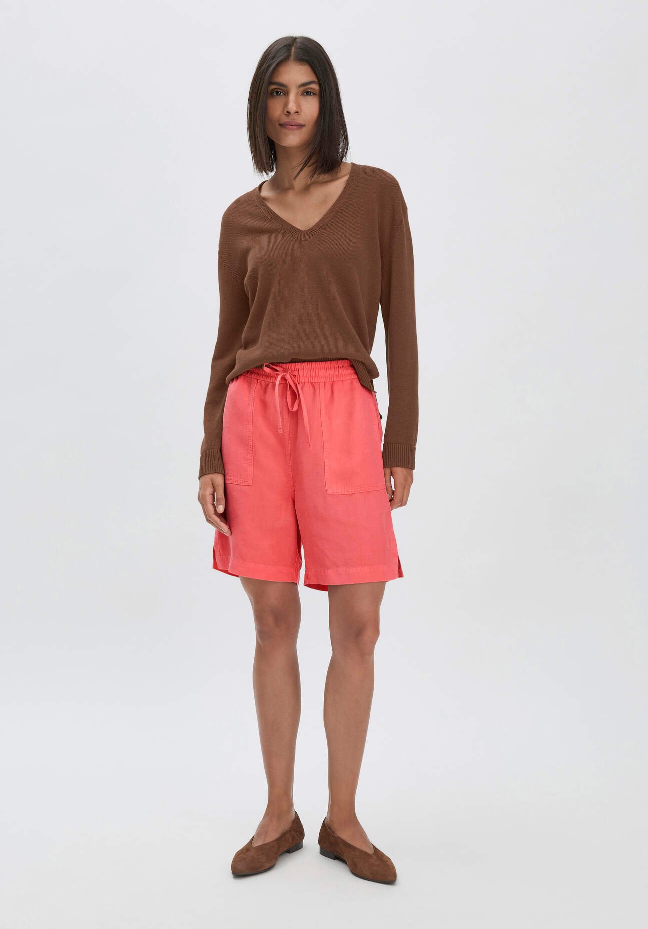 Thumbnail - hessnatur Damen Shorts Relaxed aus weichem TENCEL Lyocell mit Leinen - rot - Größe 34