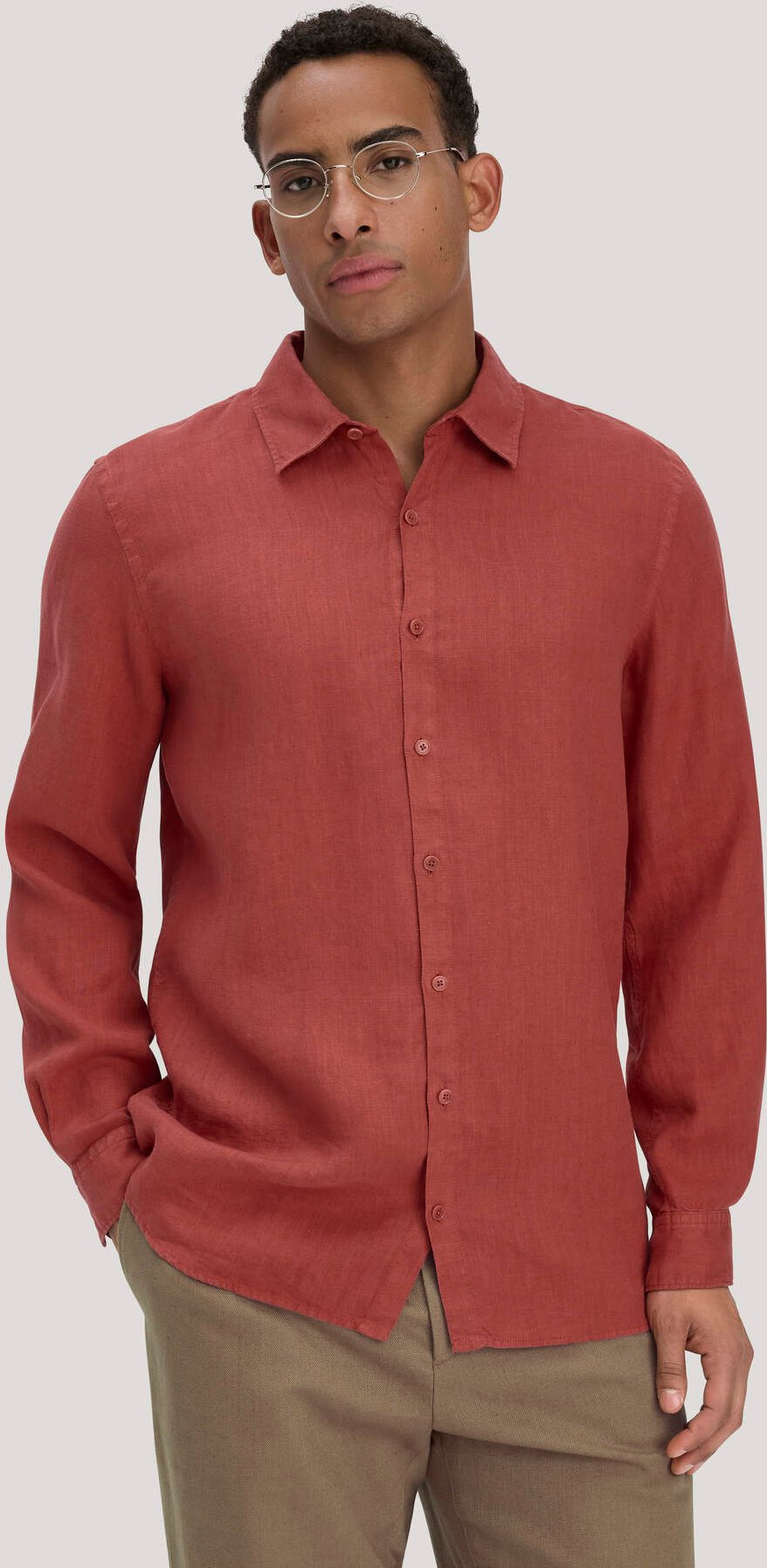 hessnatur Herren Hemd Regular aus Leinen - terrakotta - Größe S37/38