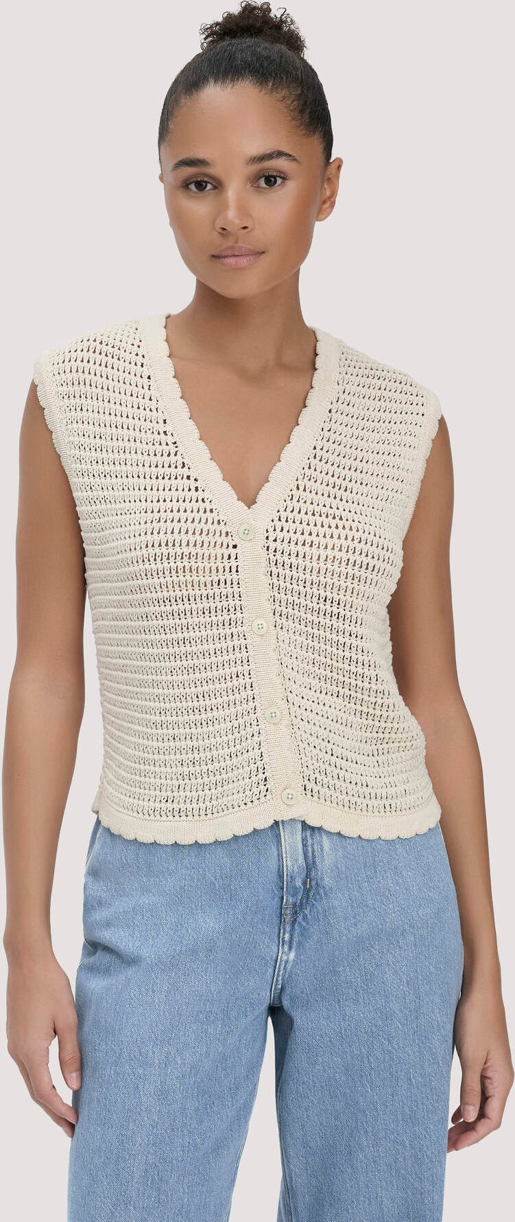 hessnatur Damen Strick Weste Regular aus Baumwolle - beige - Größe XS