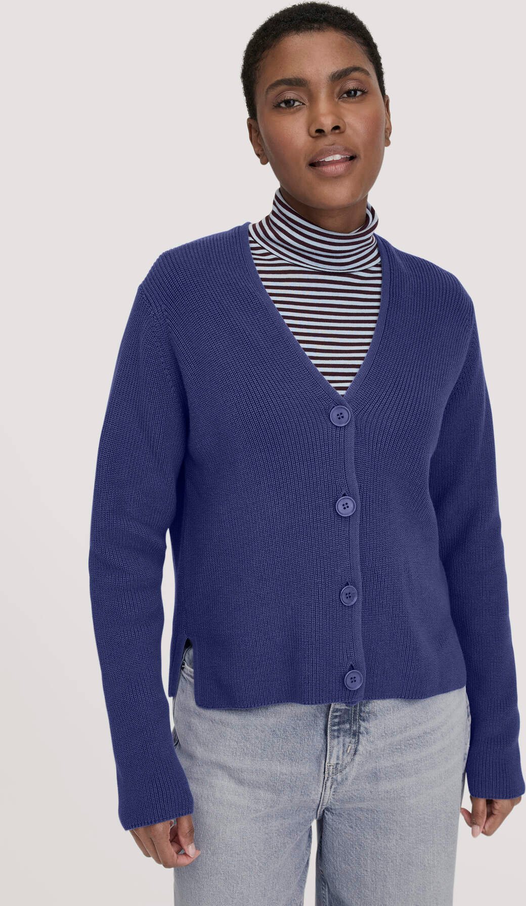 hessnatur Damen Strick Jacke Relaxed aus Bio-Baumwolle - blau - Größe S