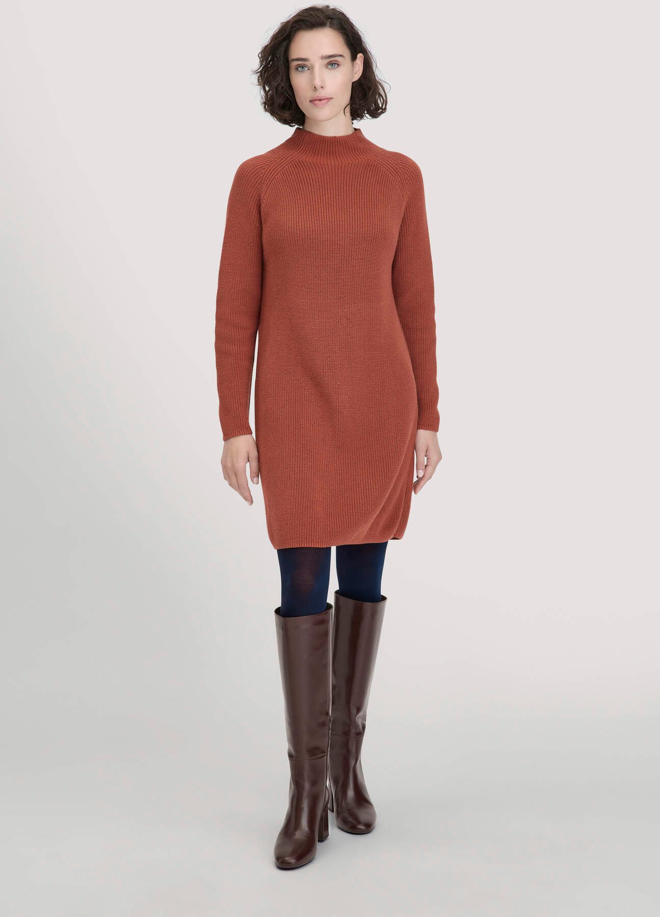 hessnatur Damen Strick Kleid Regular aus Bio-Baumwolle - braun - Größe L