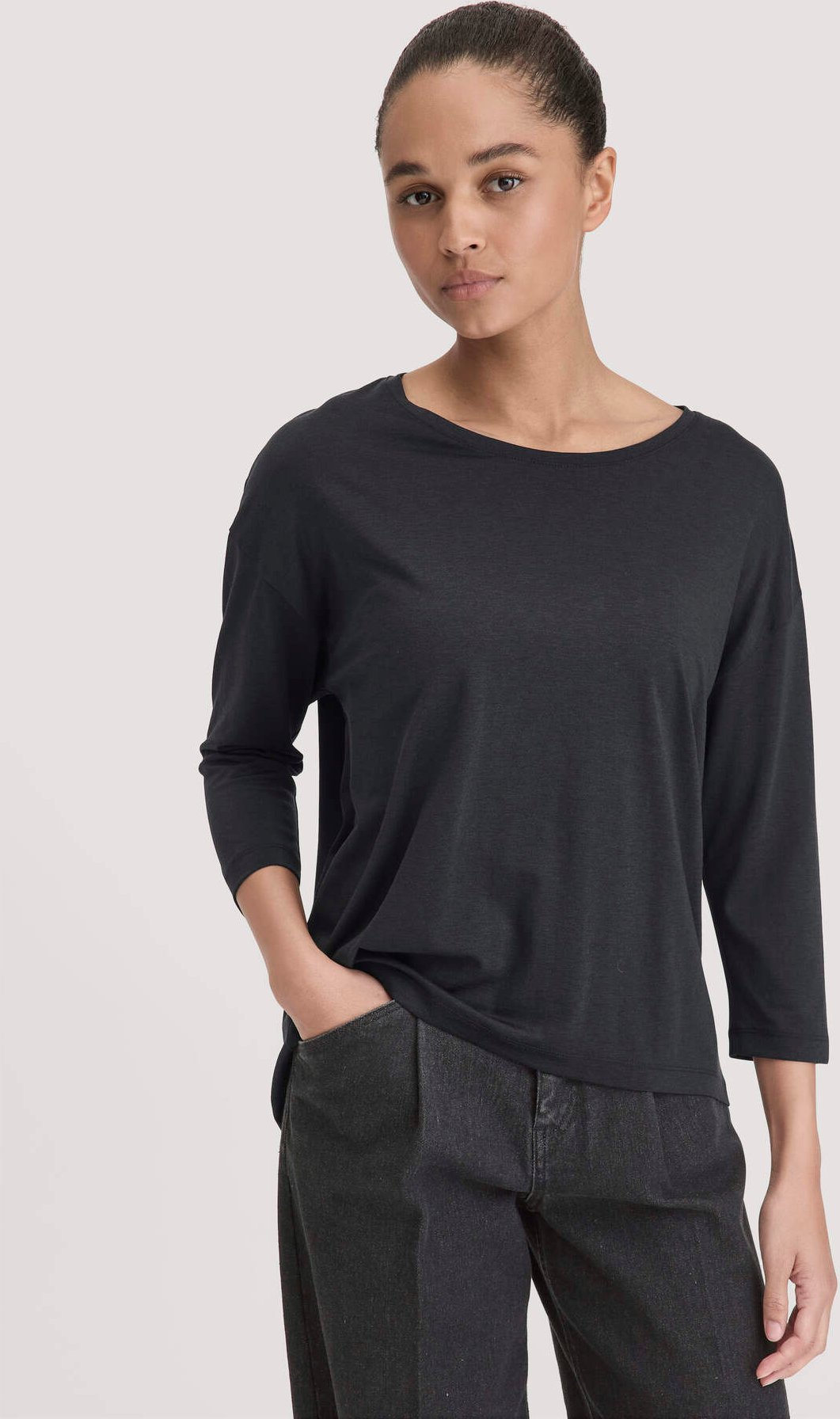 hessnatur Damen Longsleeve Oversize aus TENCEL™ Lyocell mit Bio-Baumwolle - schwarz - Größe XL