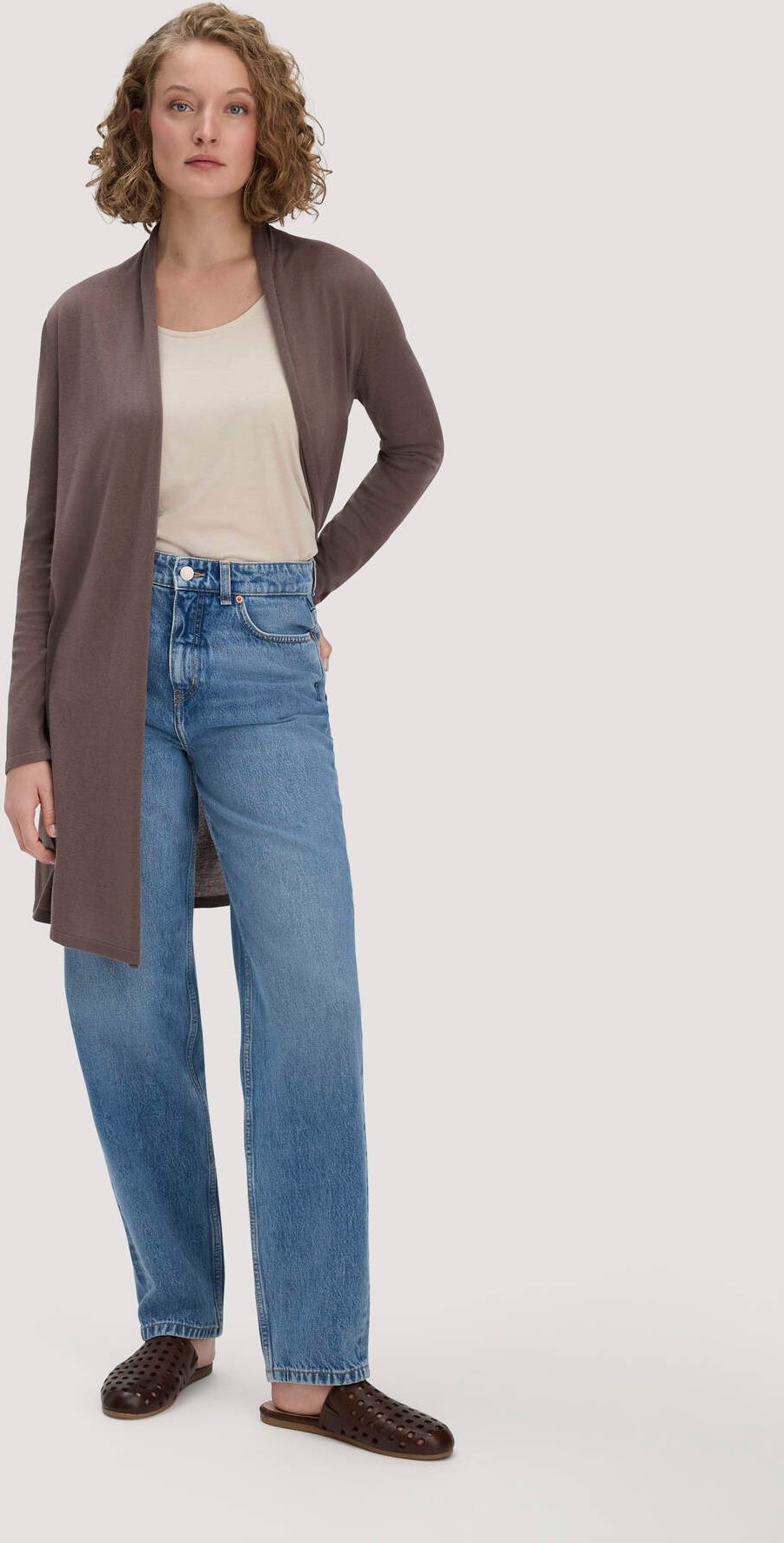 hessnatur Damen Strick Jacke Regular aus TENCEL™ Lyocell und Bio-Baumwolle - braun - Größe XS