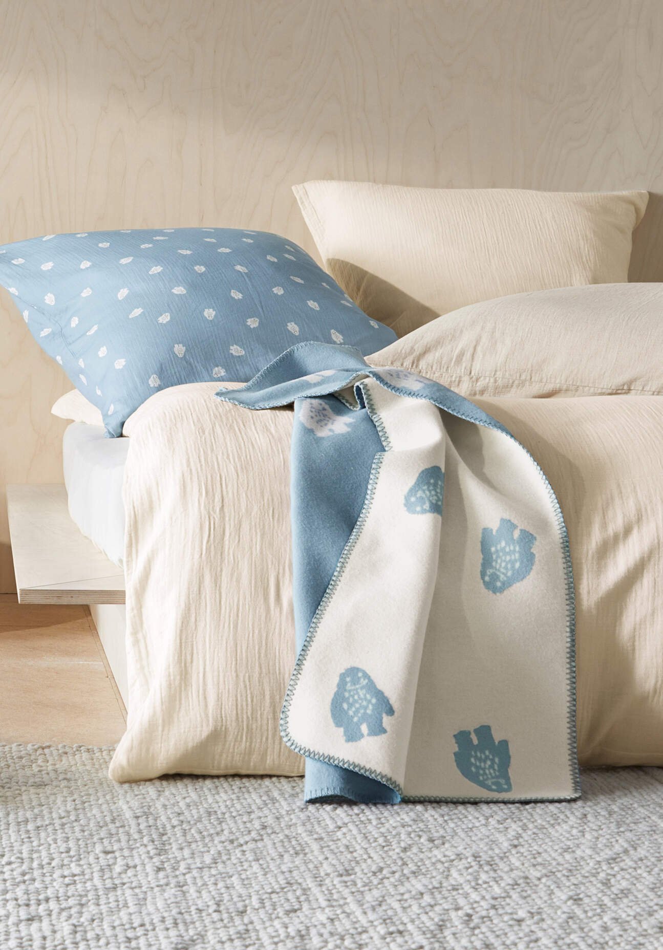 hessnatur Baby Decke Yeti aus Bio-Baumwolle - blau - Größe 75X100