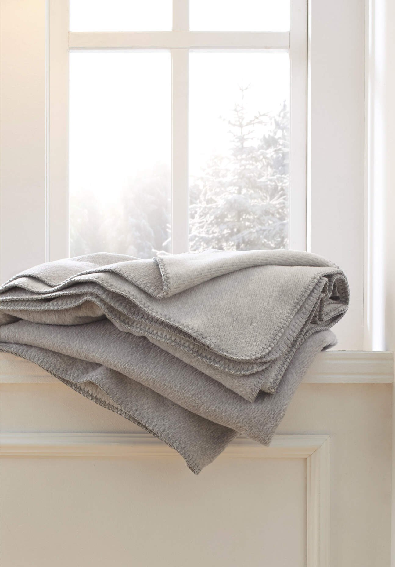 hessnatur Decke MALMÖ aus Bio-Baumwolle - grau - Größe 150x180 cm