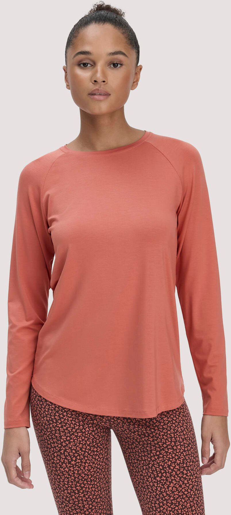 hessnatur Loungewear Longsleeve Regular ACTIVE COMFORT aus TENCEL™ Lyocell - orange - Größe 48