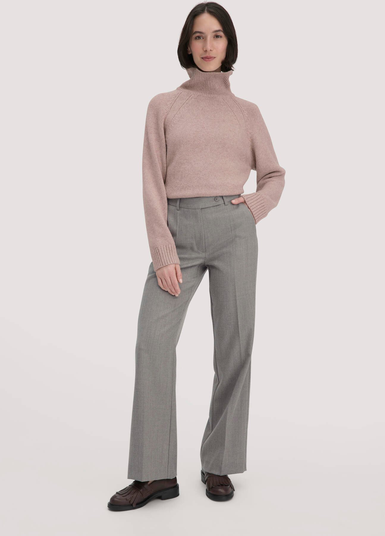 hessnatur Damen Wollhose Straight Leg Relaxed aus Bio-Merinowolle - beige - Größe 42