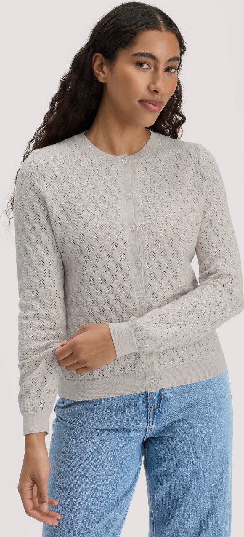 hessnatur Damen Strick Jacke Regular aus Bio-Baumwolle und Schurwolle - beige - Größe M