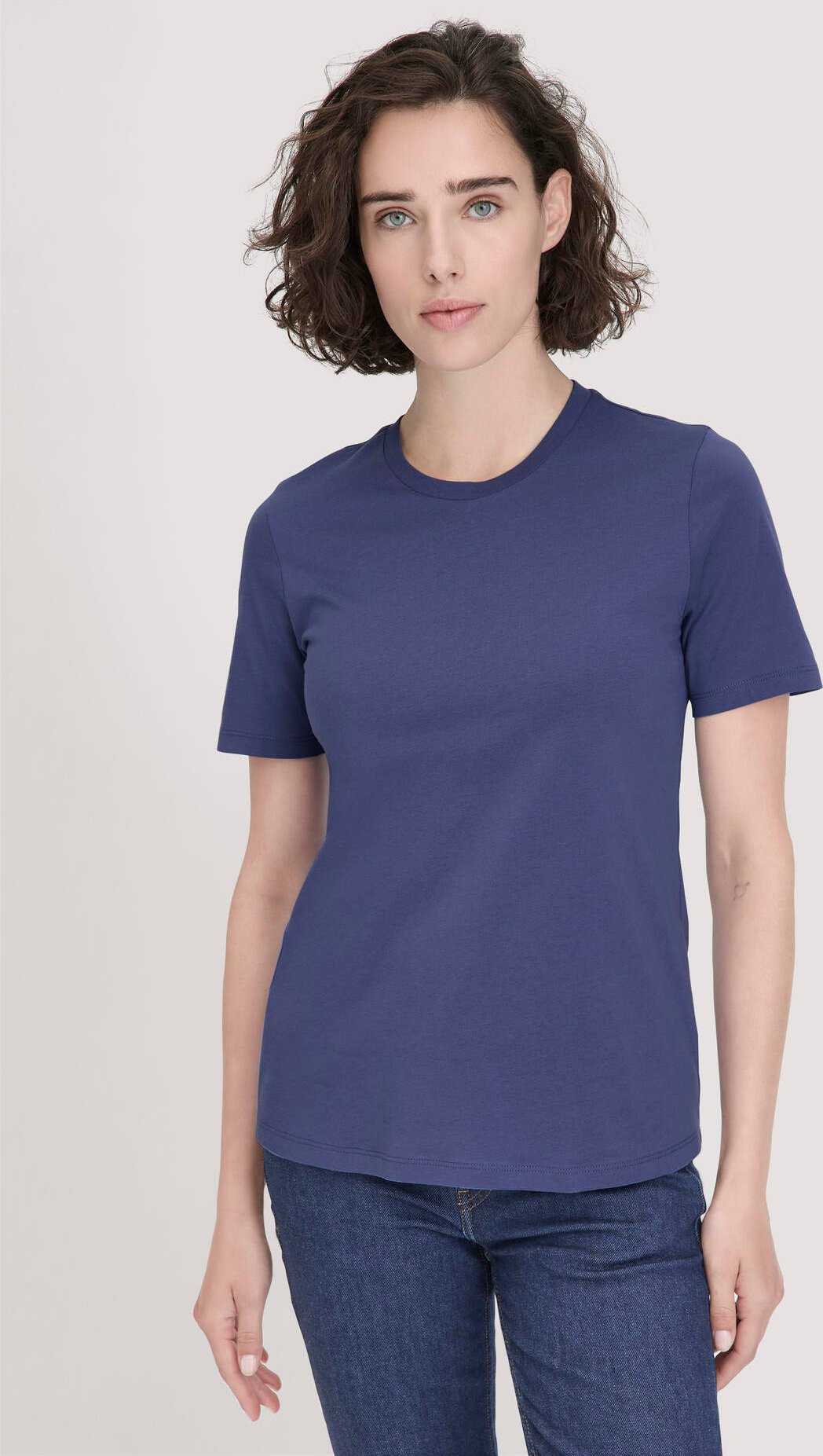 hessnatur Damen T-Shirt Regular aus Bio-Baumwolle - blau - Größe 46