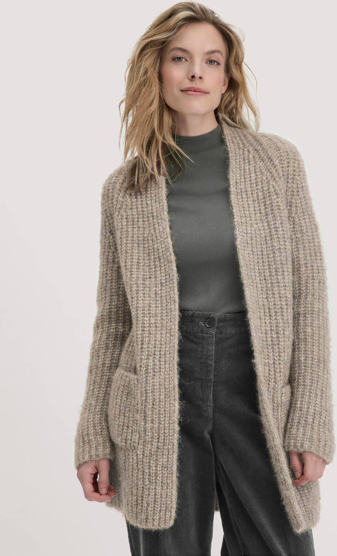 hessnatur Damen Strick Jacke Relaxed aus Alpaka mit Bio-Baumwolle - beige - Größe XXL