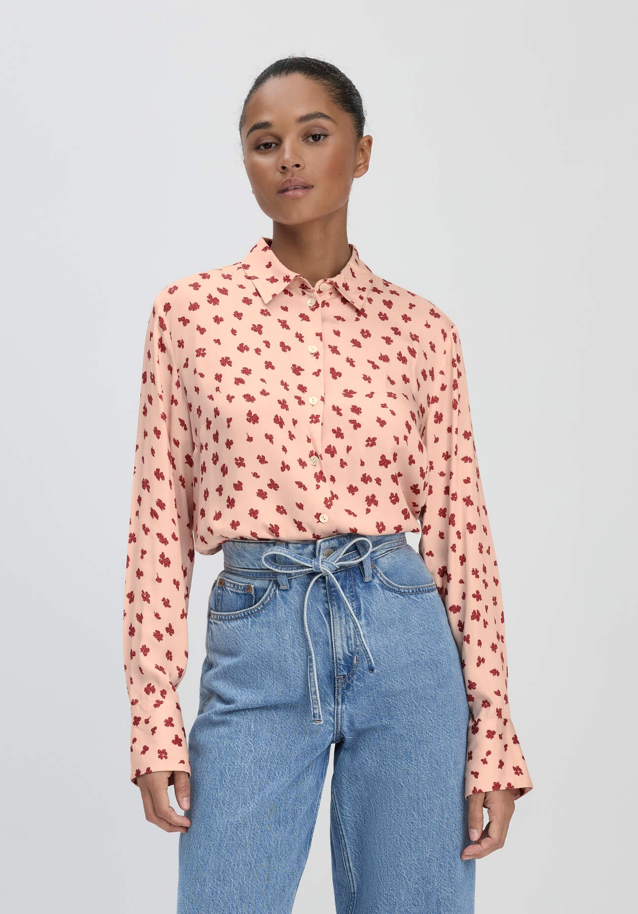 hessnatur Damen Print Bluse Relaxed aus LENZING™ ECOVERO™ Viskose - orange - Größe 42