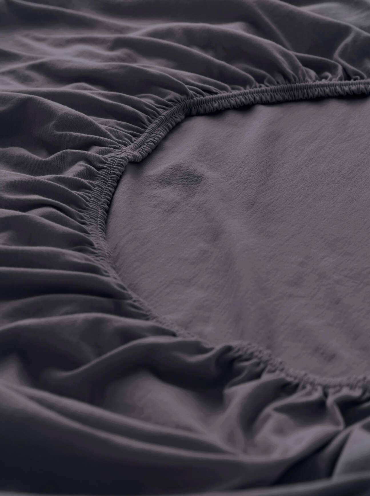 hessnatur Jersey Spannbettlaken aus Bio-Baumwolle - grau - Größe 180x200 cm