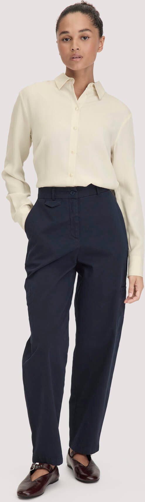 hessnatur Damen Hose Soft Utility Cargo Relaxed aus Bio-Baumwolle - blau - Größe 44